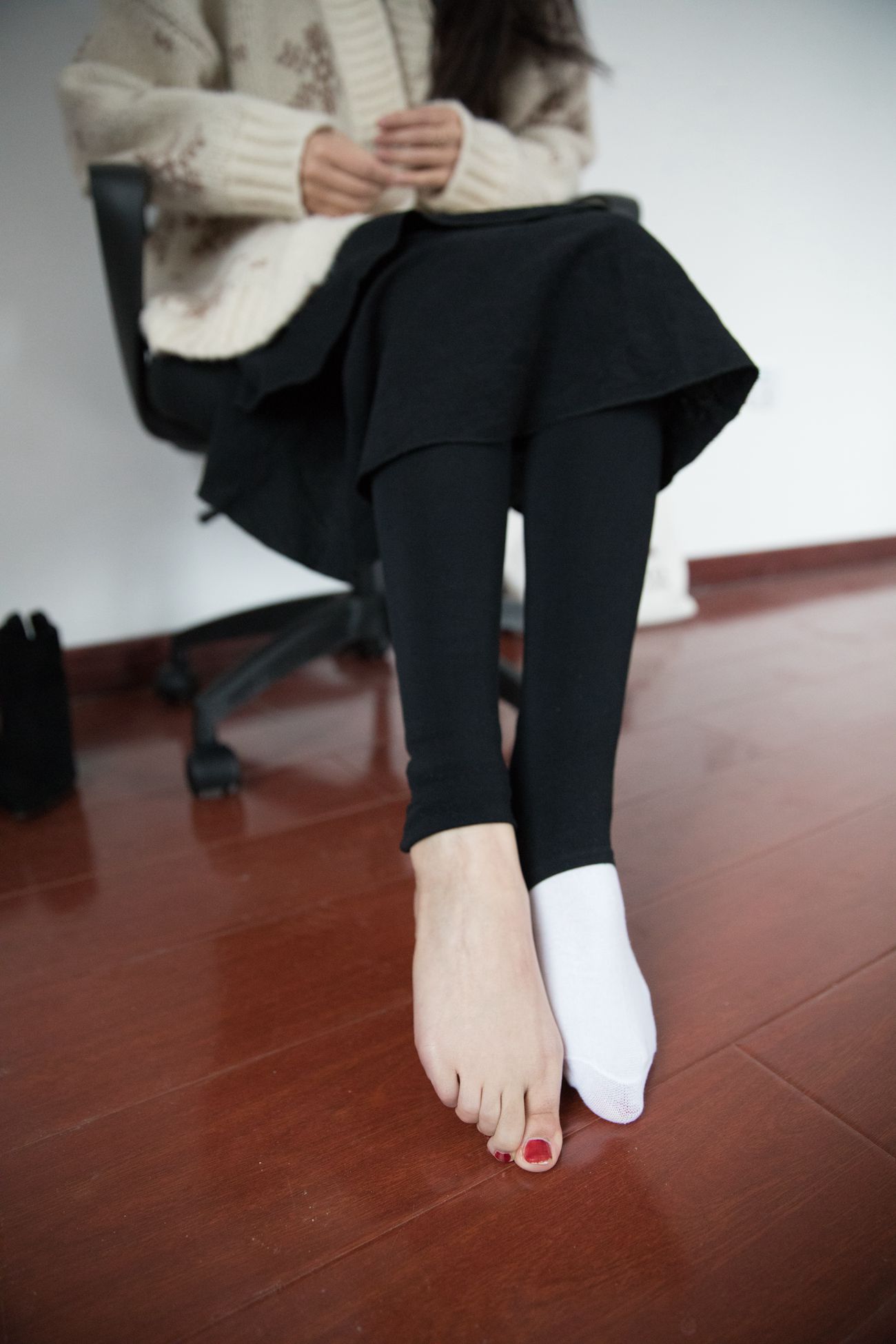 图片[98]-勿恋传媒 No.395 秀秀-温暖的雪 [147P] – 速更版-美库