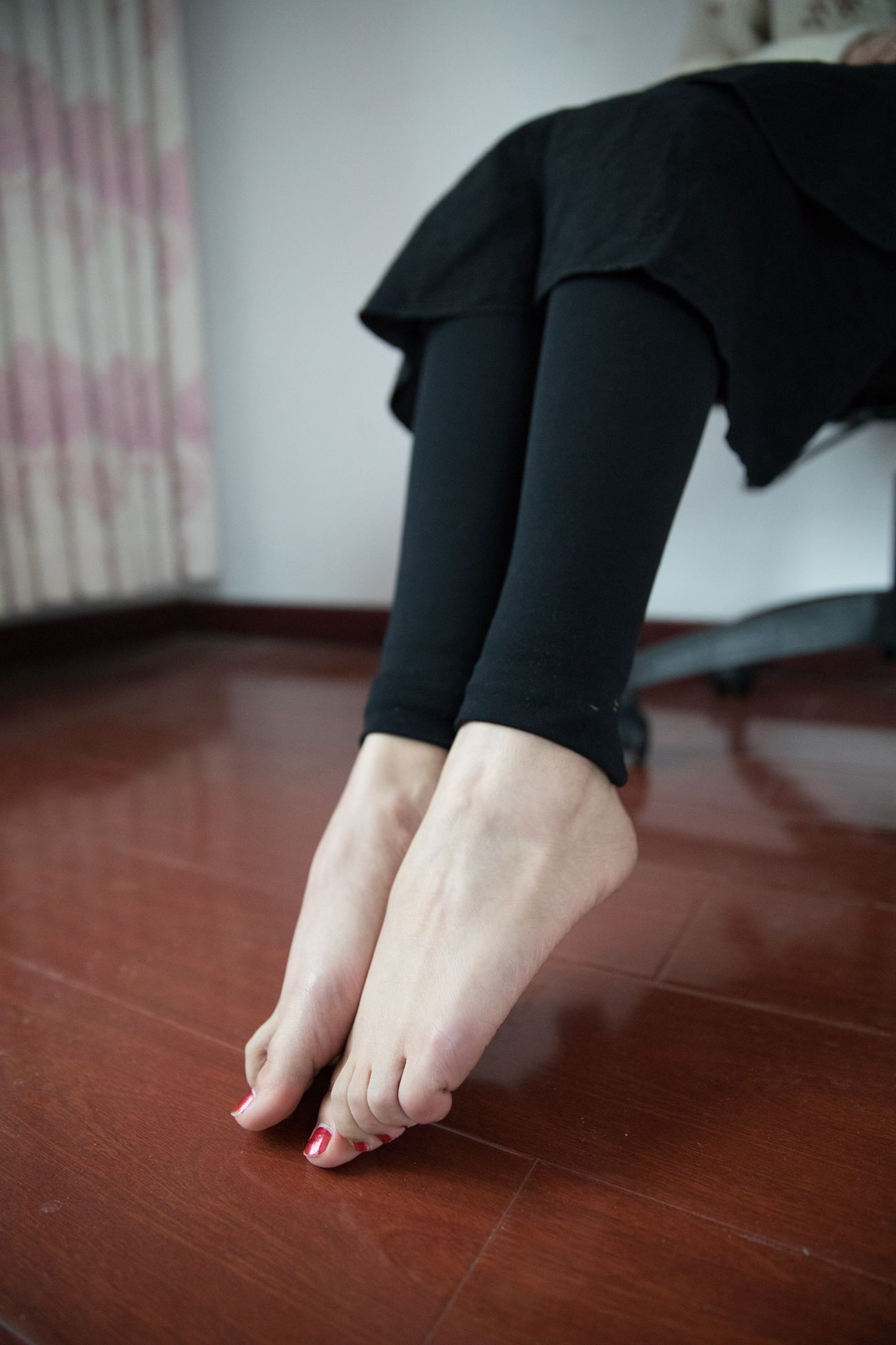 图片[122]-勿恋传媒 No.395 秀秀-温暖的雪 [147P] – 速更版-美库