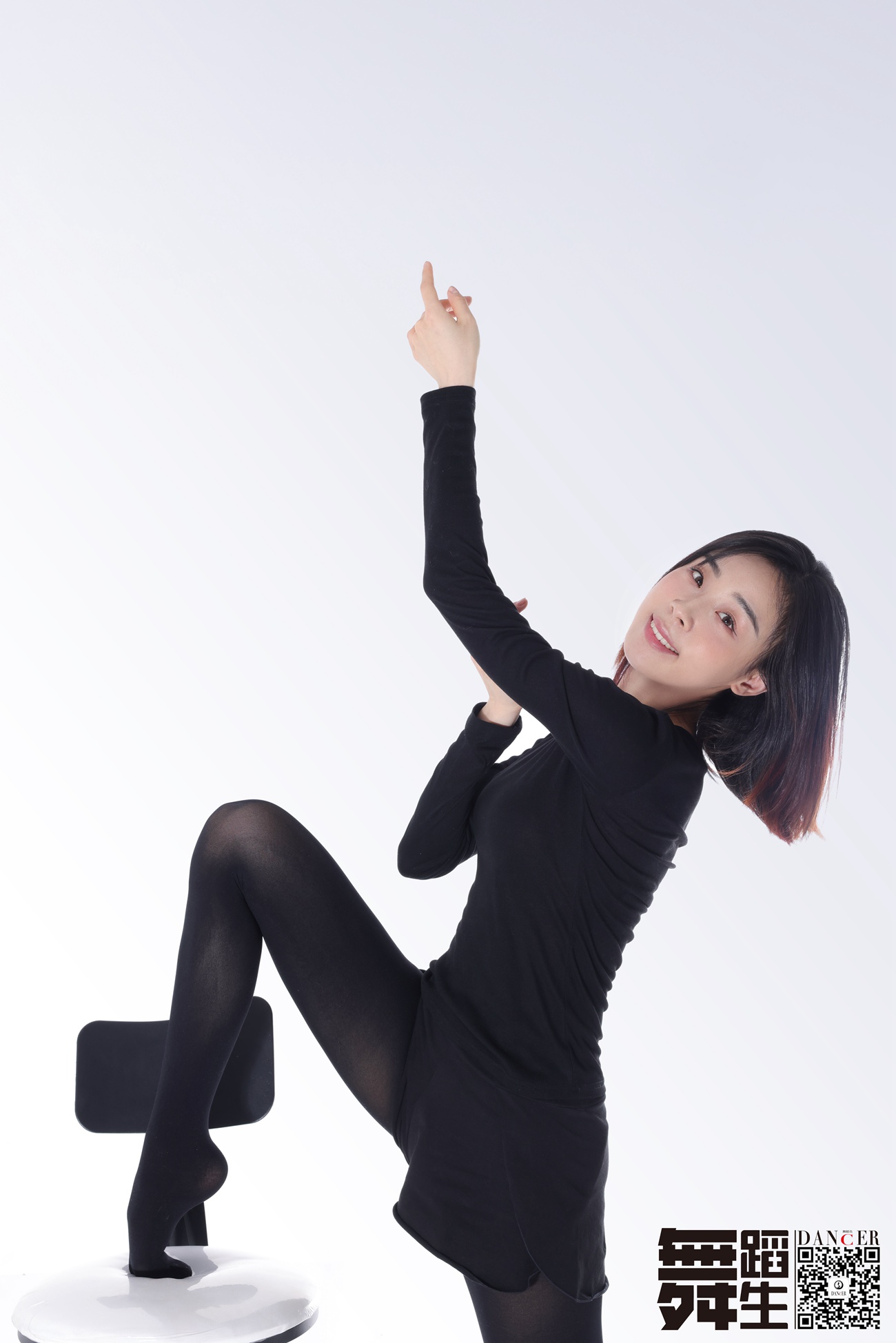 图片[33]-[GALLI嘉丽]舞蹈生日记 105 – 黑与白 佚名[46P] – 速更版-美库