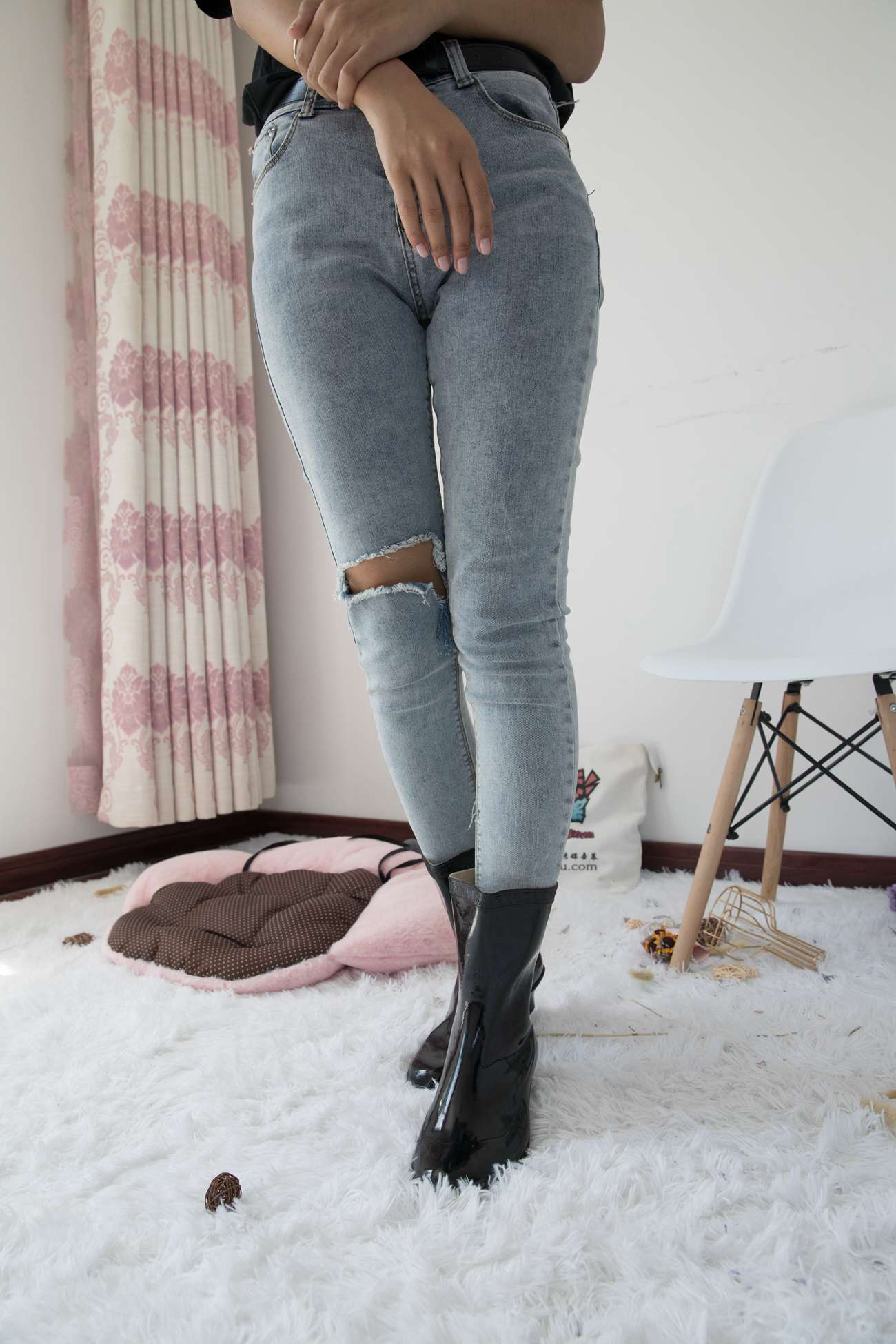 图片[36]-勿恋传媒 No.396 岚岚-雨中花 [200P] – 速更版-美库