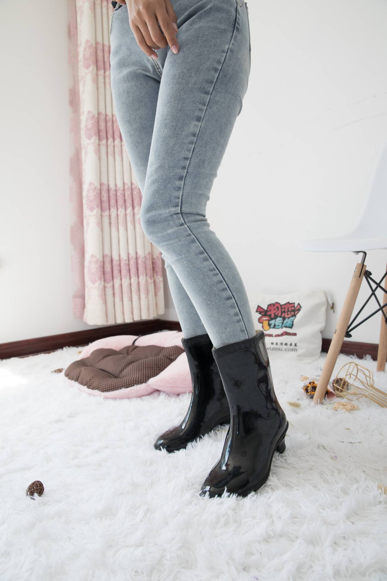 图片[37]-勿恋传媒 No.396 岚岚-雨中花 [200P] – 速更版-美库