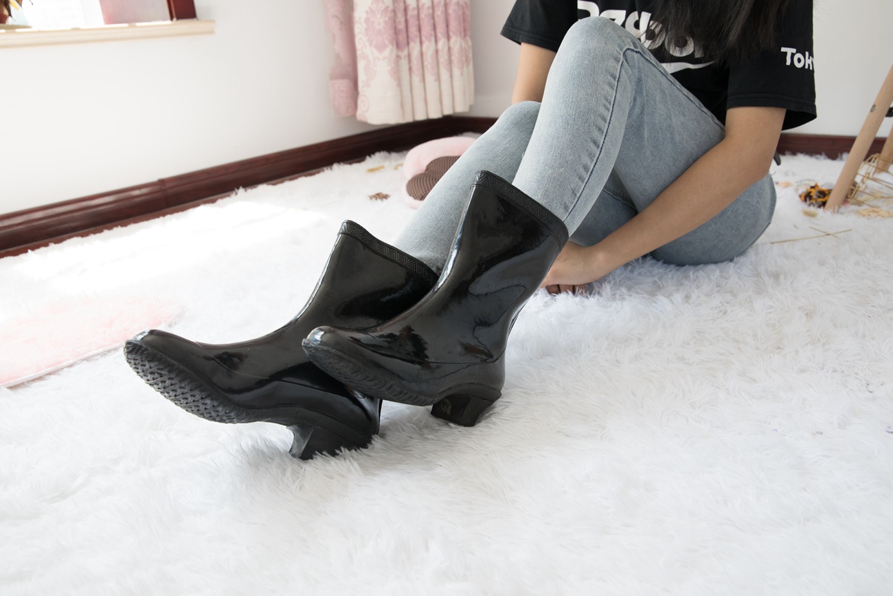 图片[68]-勿恋传媒 No.396 岚岚-雨中花 [200P] – 速更版-美库