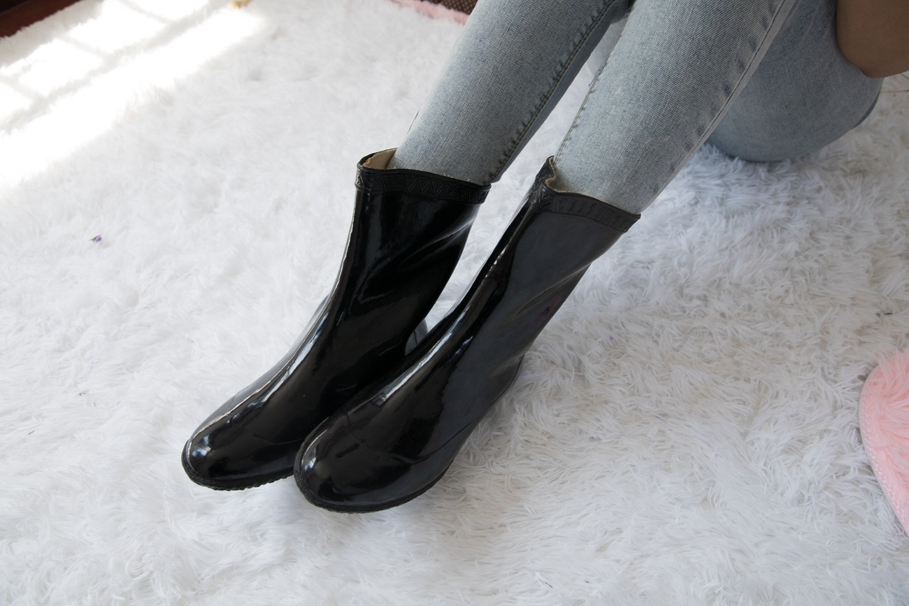 图片[95]-勿恋传媒 No.396 岚岚-雨中花 [200P] – 速更版-美库