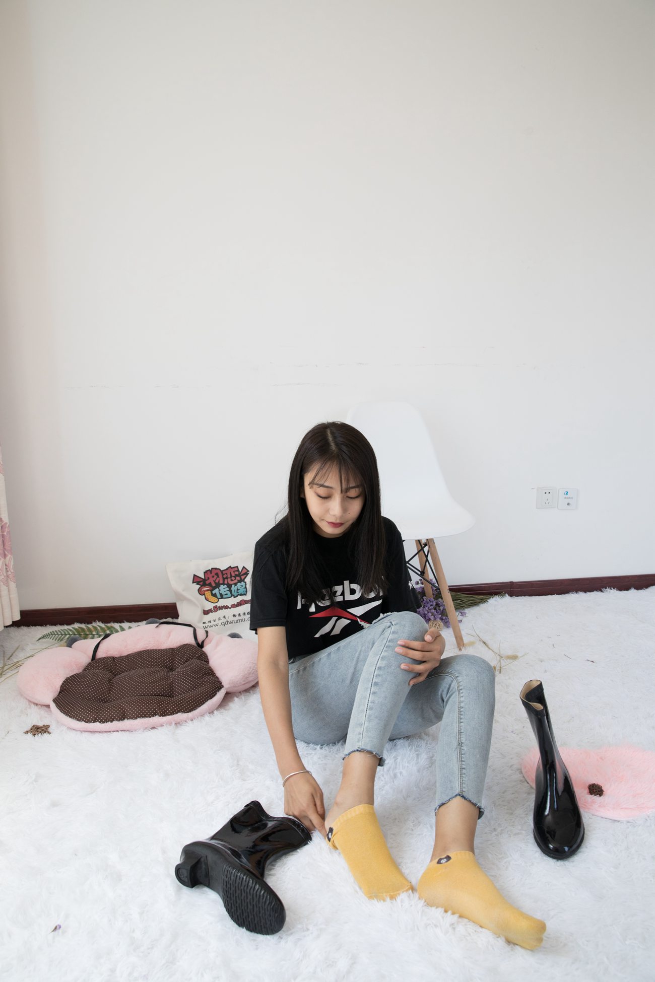 图片[157]-勿恋传媒 No.396 岚岚-雨中花 [200P] – 速更版-美库