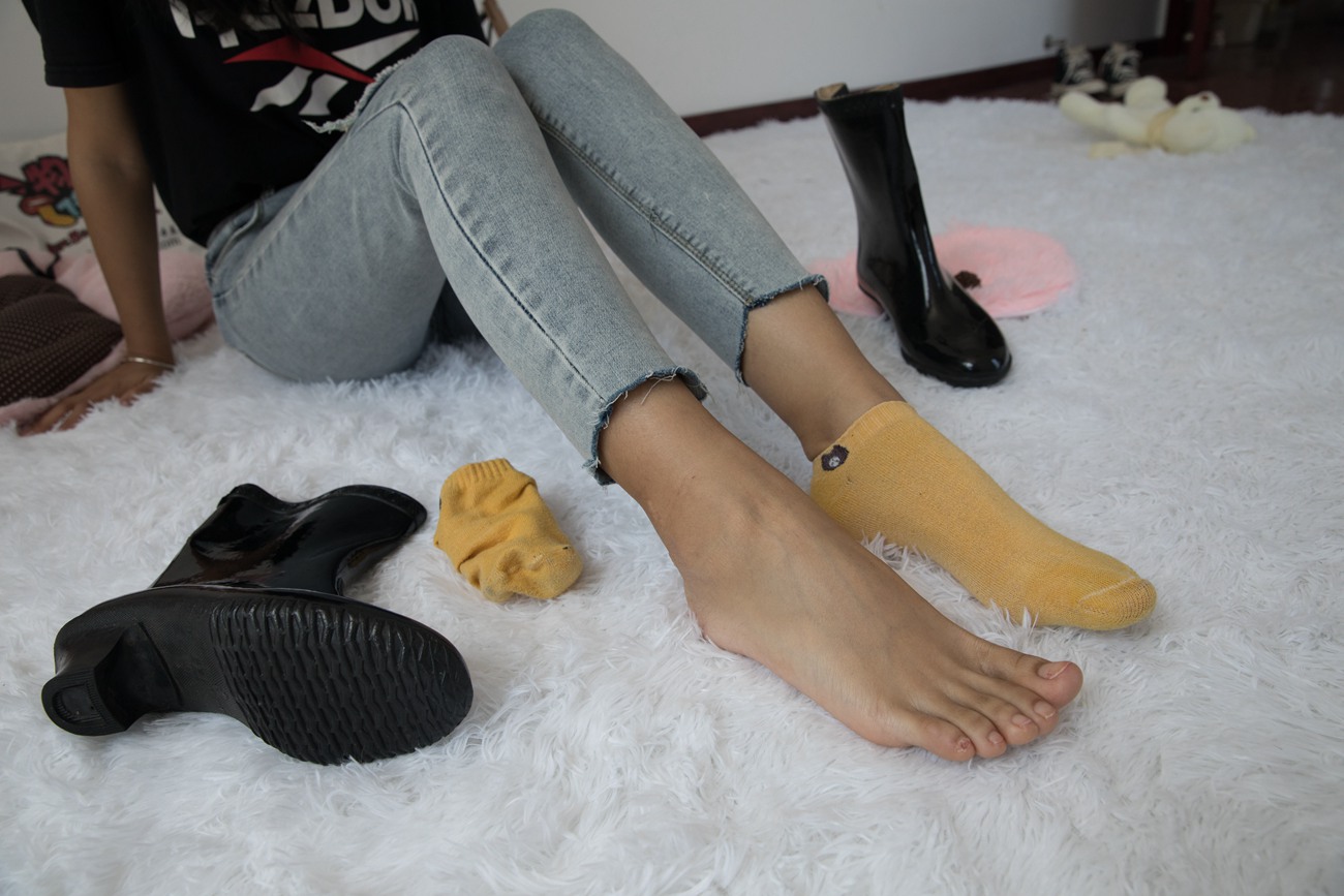 图片[162]-勿恋传媒 No.396 岚岚-雨中花 [200P] – 速更版-美库