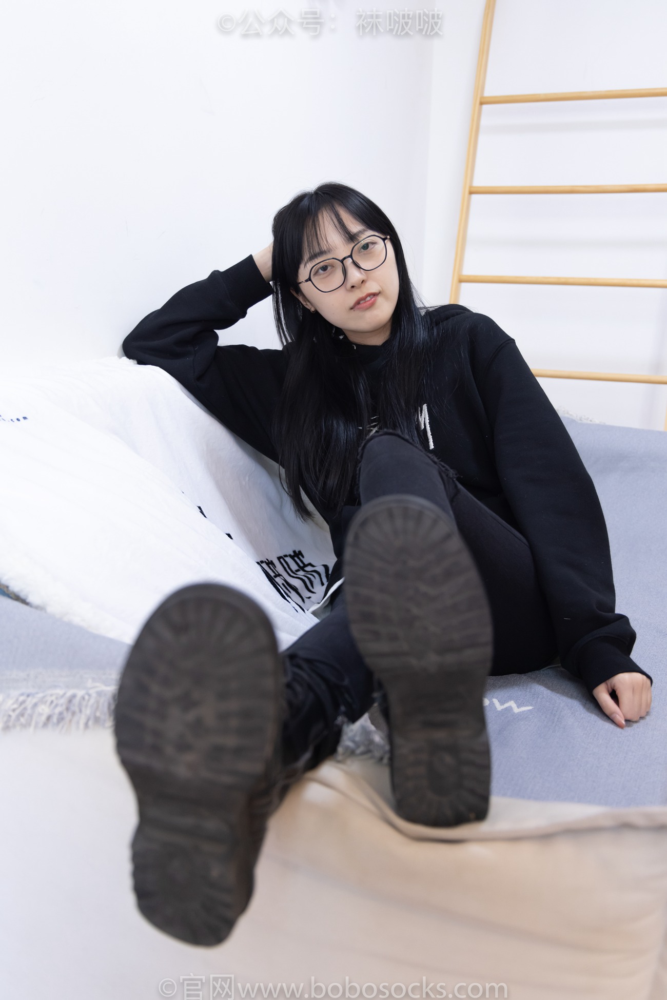 图片[12]-[BoBoSocks袜啵啵]NO.061 稚予-短靴、白棉袜、裸足[145P] – 速更版-美库