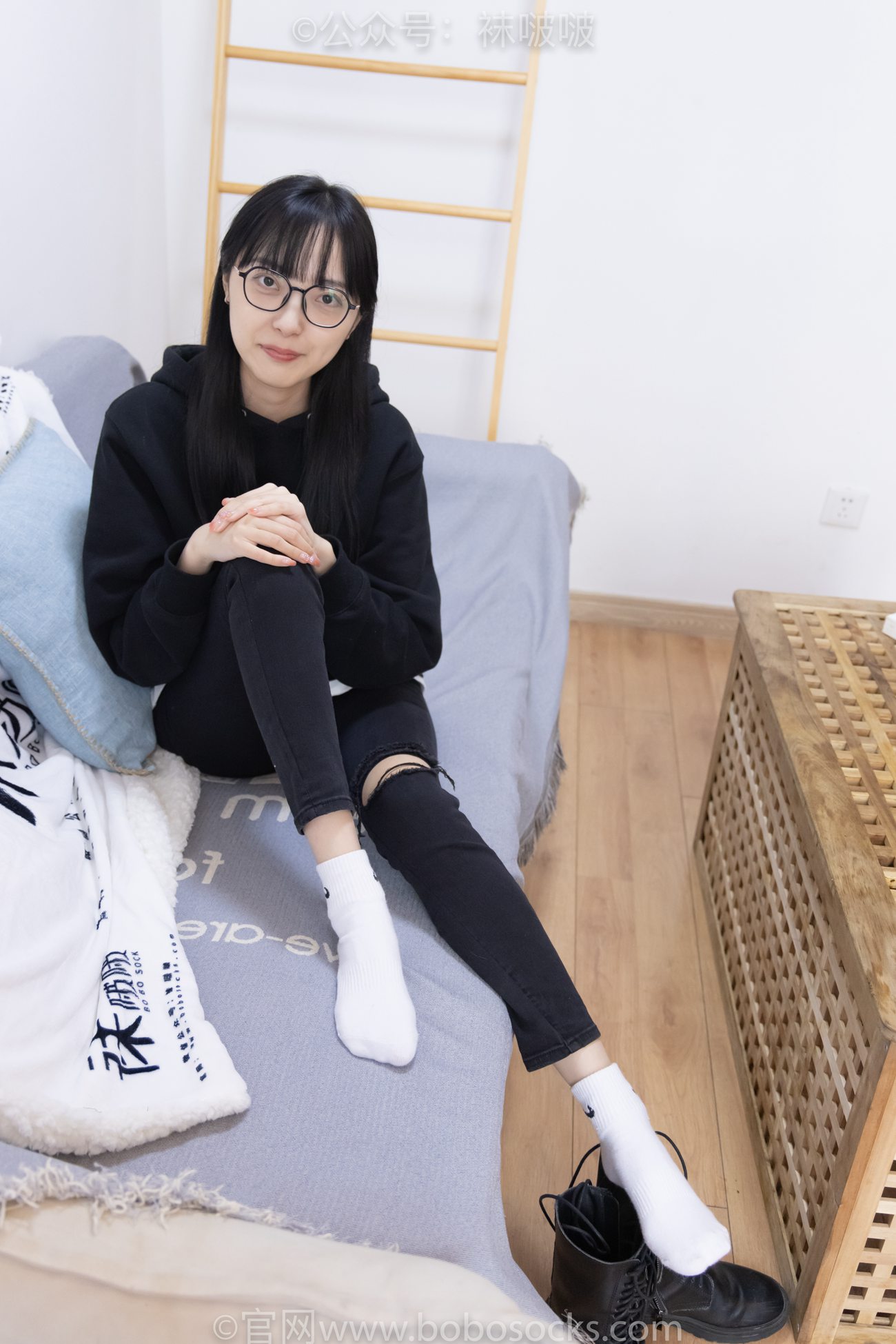 图片[101]-[BoBoSocks袜啵啵]NO.061 稚予-短靴、白棉袜、裸足[145P] – 速更版-美库