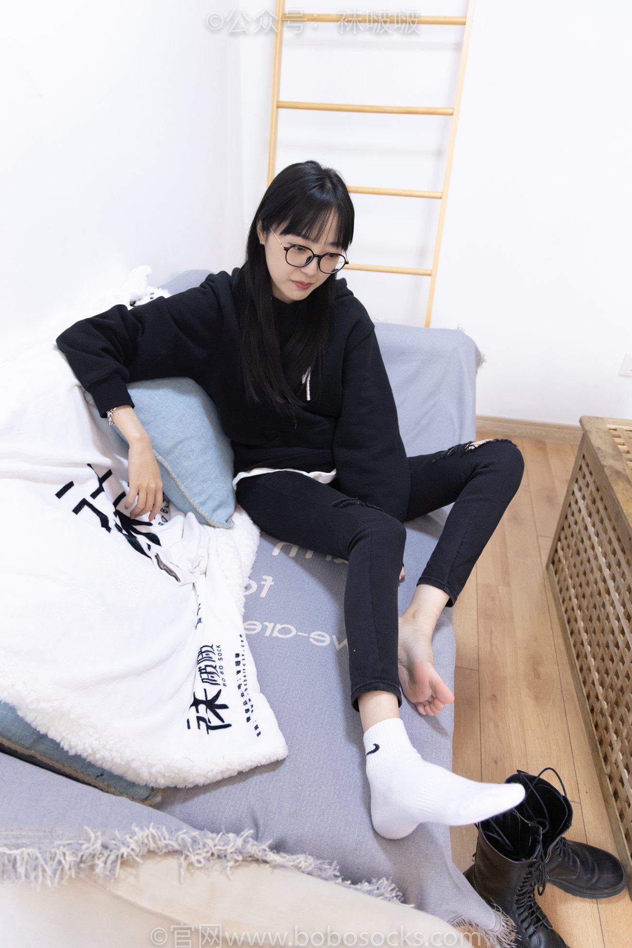 图片[114]-[BoBoSocks袜啵啵]NO.061 稚予-短靴、白棉袜、裸足[145P] – 速更版-美库