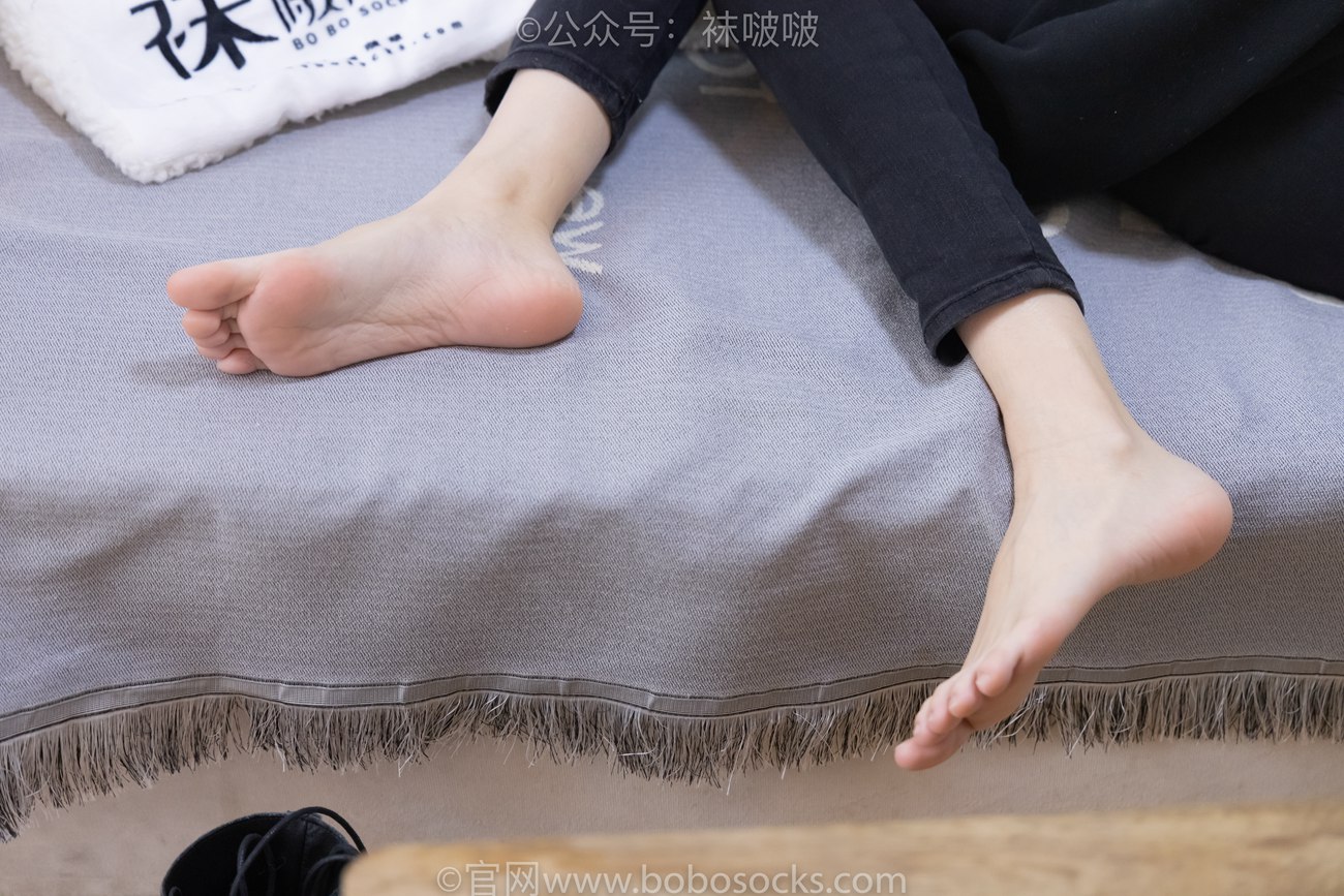 图片[130]-[BoBoSocks袜啵啵]NO.061 稚予-短靴、白棉袜、裸足[145P] – 速更版-美库