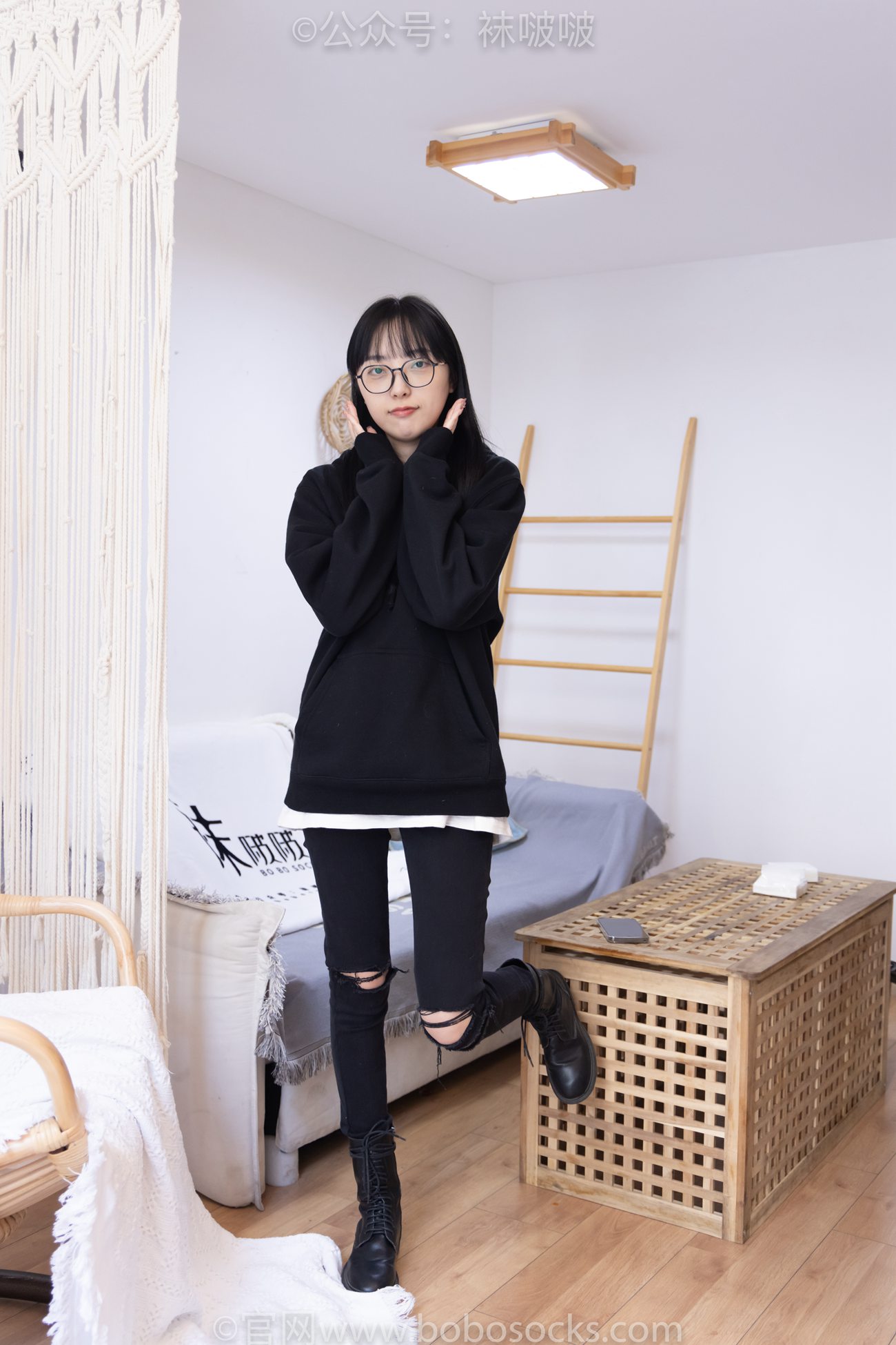 图片[145]-[BoBoSocks袜啵啵]NO.061 稚予-短靴、白棉袜、裸足[145P] – 速更版-美库