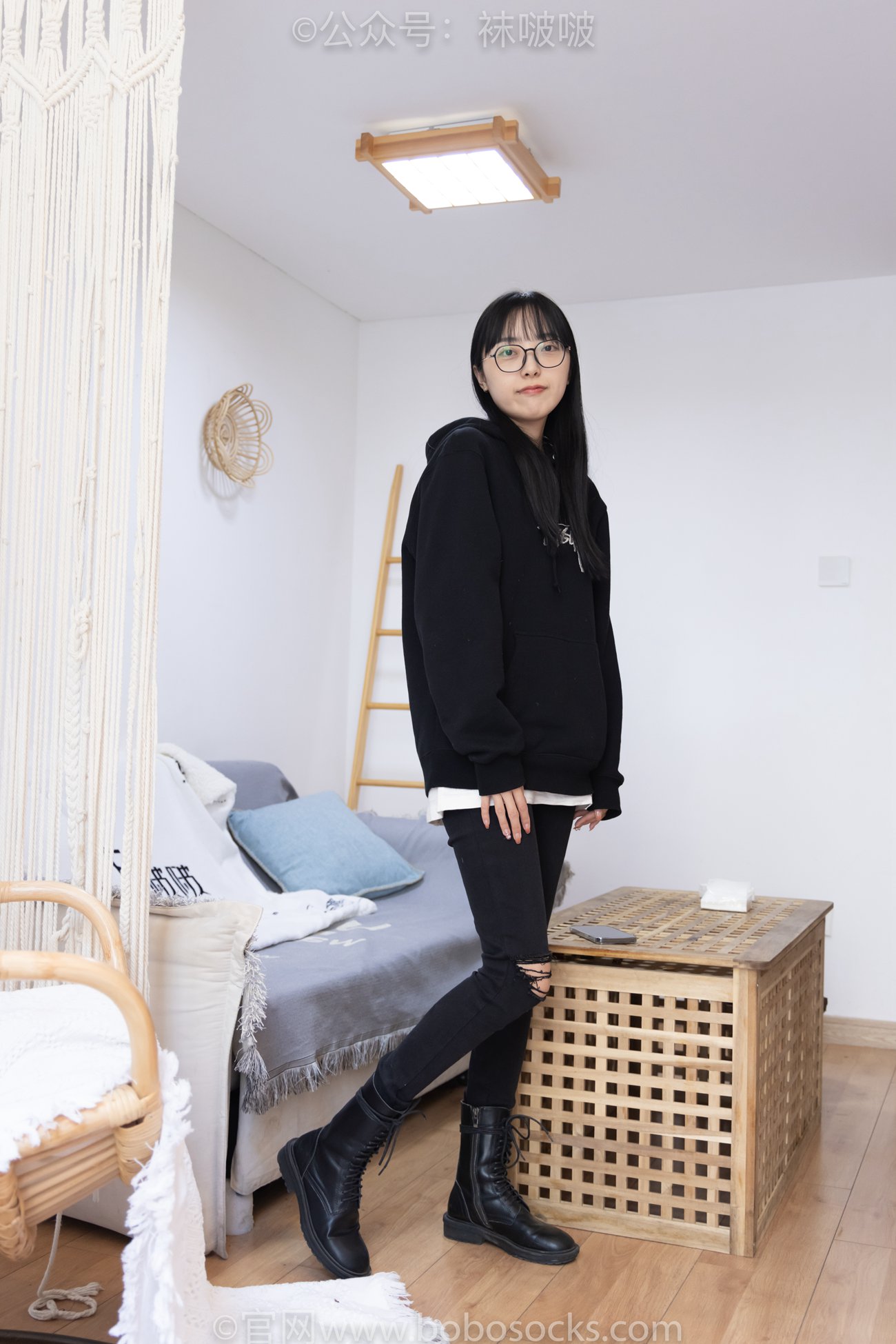 图片[146]-[BoBoSocks袜啵啵]NO.061 稚予-短靴、白棉袜、裸足[145P] – 速更版-美库