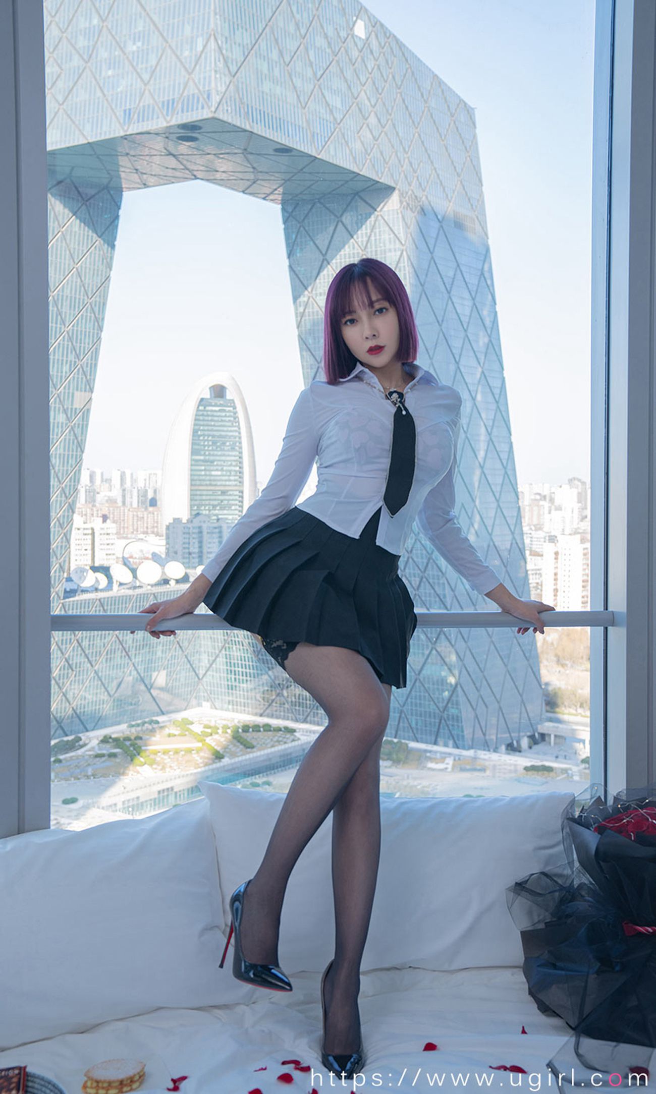 图片[11]-[爱尤物]2022 NO.2320 果儿Victoria 衬衫之下[35P] – 速更版-美库