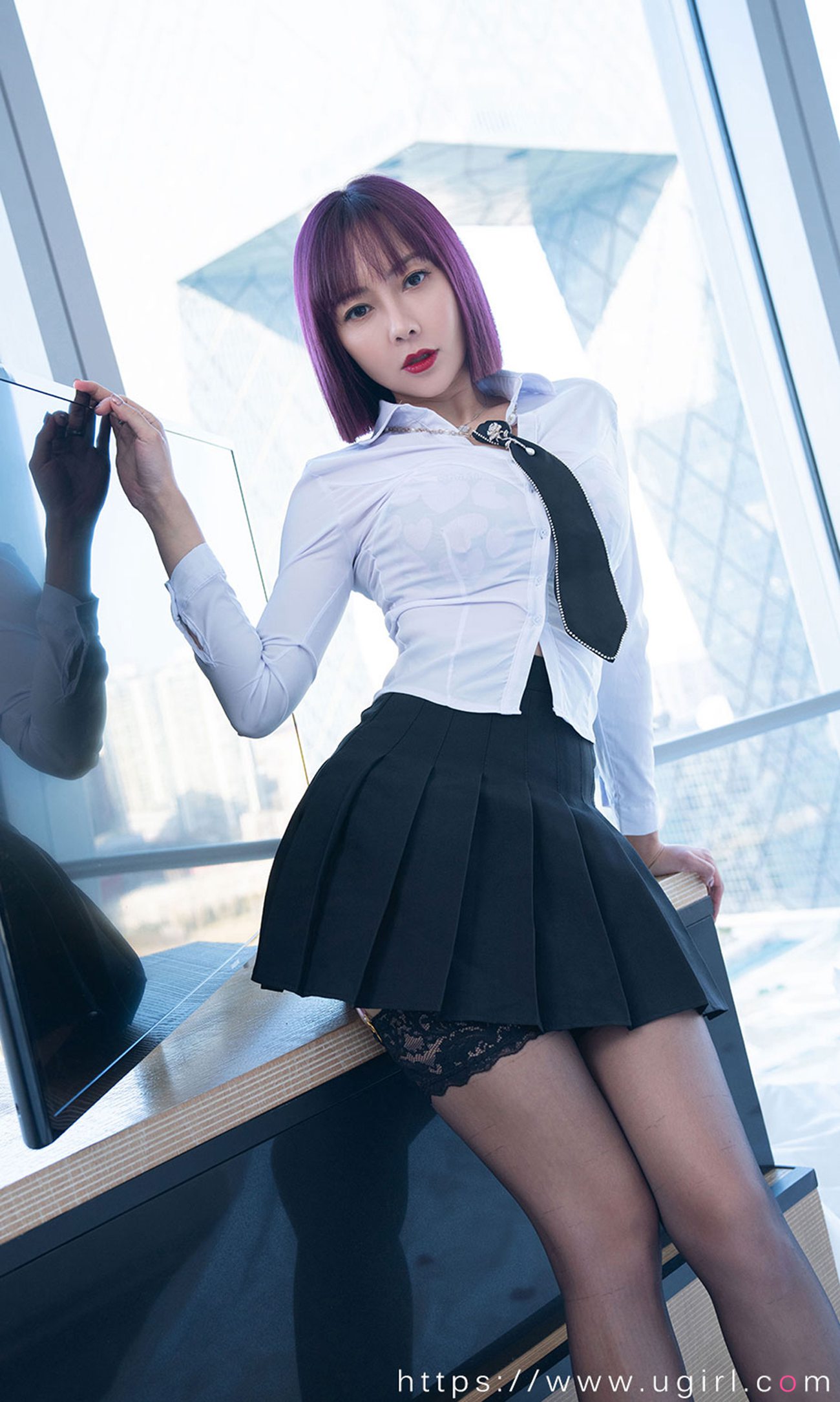 图片[13]-[爱尤物]2022 NO.2320 果儿Victoria 衬衫之下[35P] – 速更版-美库