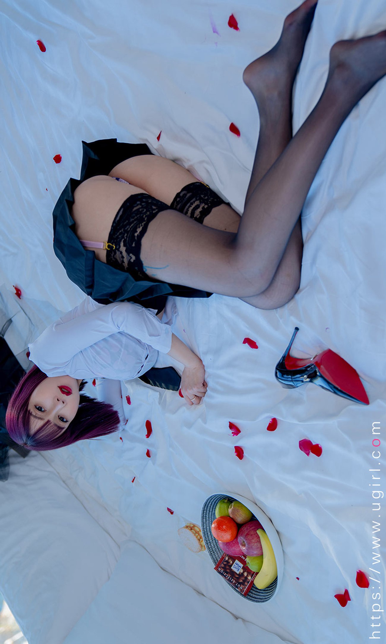 图片[16]-[爱尤物]2022 NO.2320 果儿Victoria 衬衫之下[35P] – 速更版-美库