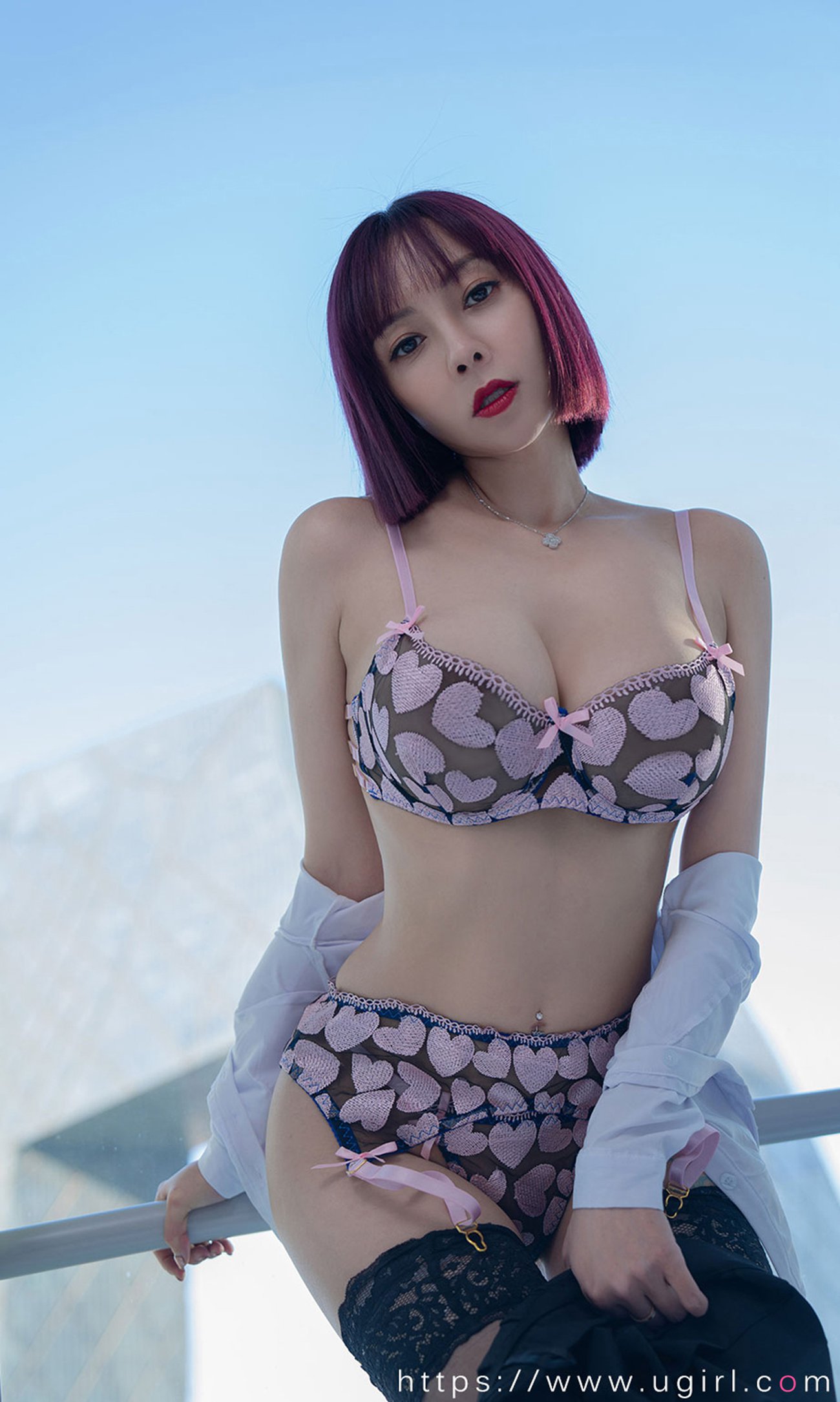 图片[32]-[爱尤物]2022 NO.2320 果儿Victoria 衬衫之下[35P] – 速更版-美库