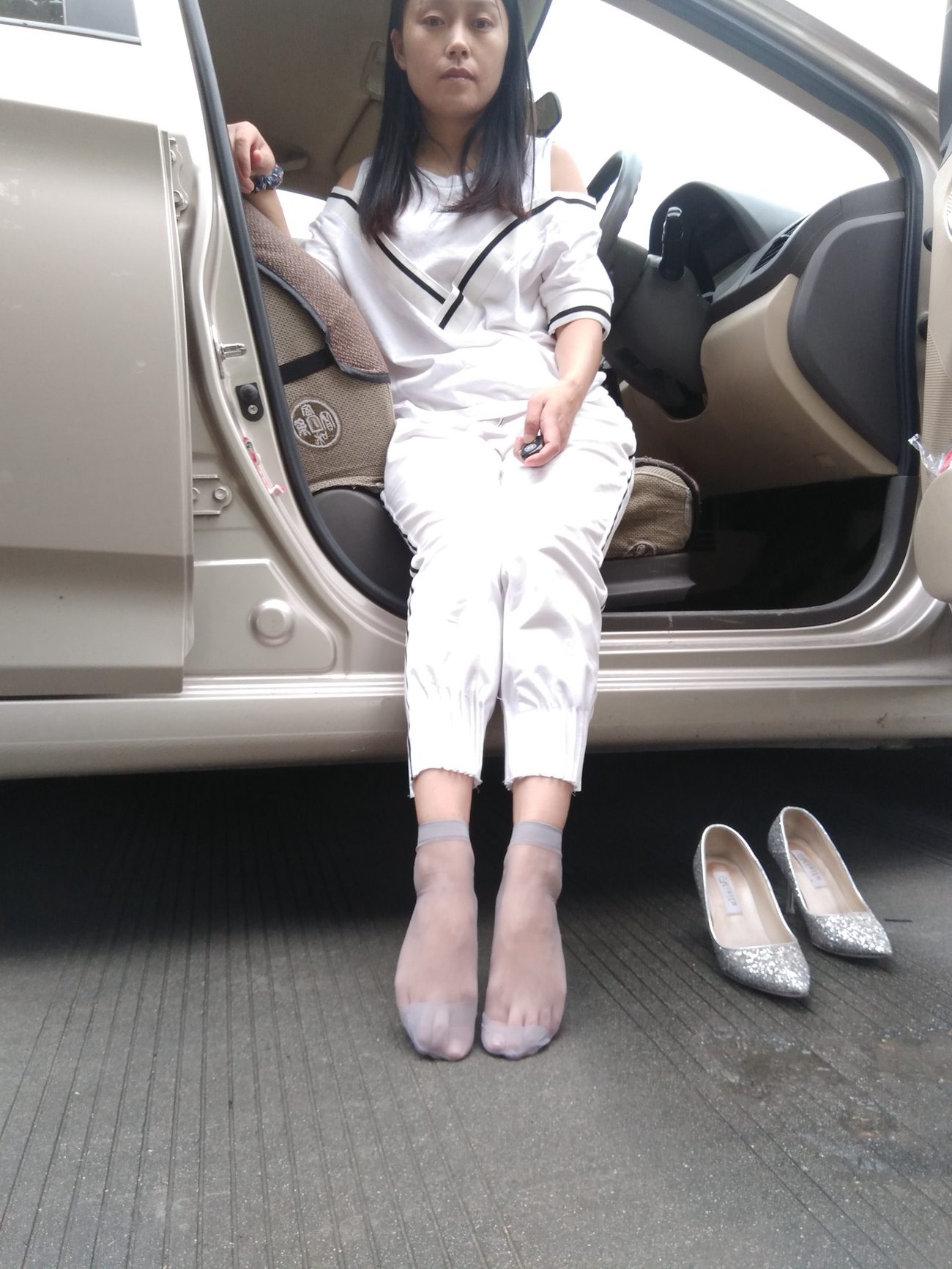 图片[14]-学妹校园寝室短丝系列041期 吴婷婷[72P] – 速更版-美库