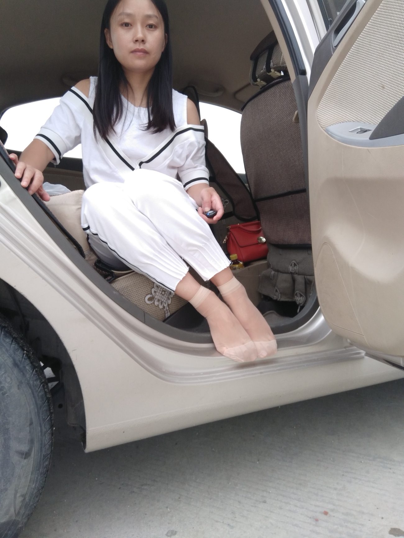 图片[31]-学妹校园寝室短丝系列041期 吴婷婷[72P] – 速更版-美库