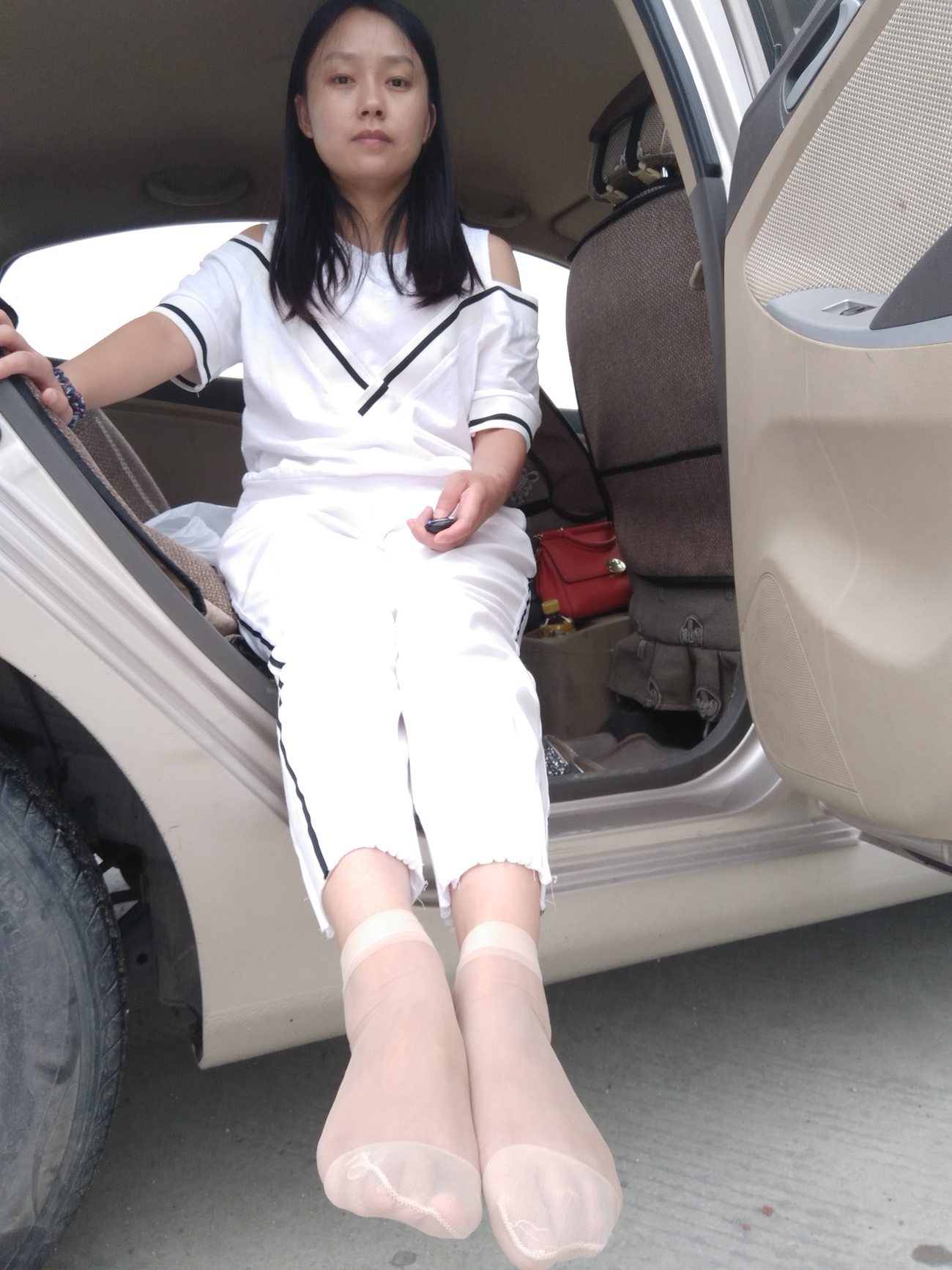 图片[47]-学妹校园寝室短丝系列041期 吴婷婷[72P] – 速更版-美库