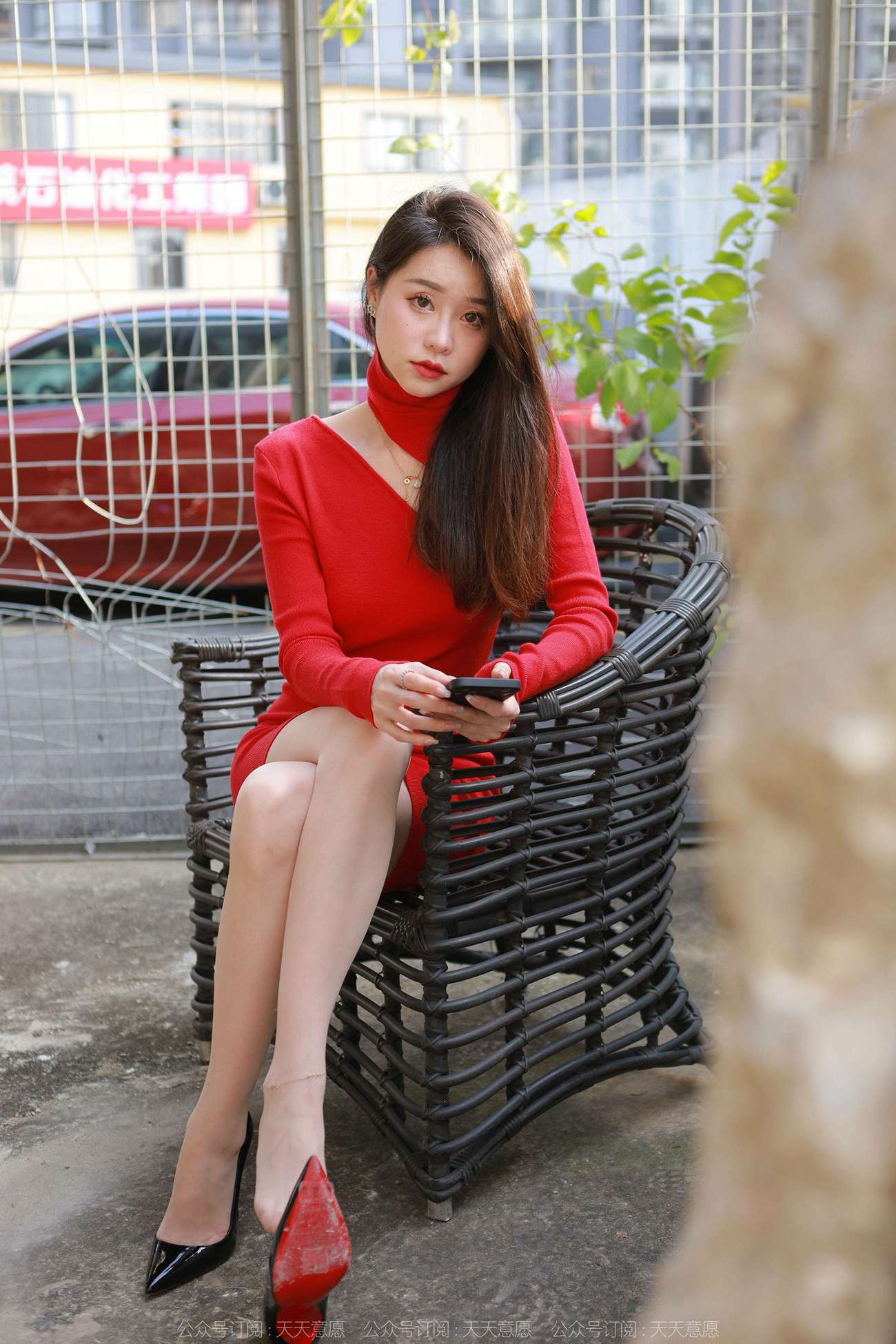 图片[21]-[IESS异思趣向] 2022.01.20 丝享家991：佳爷特辑《圣诞红裙女神》[91P] – 速更版-美库