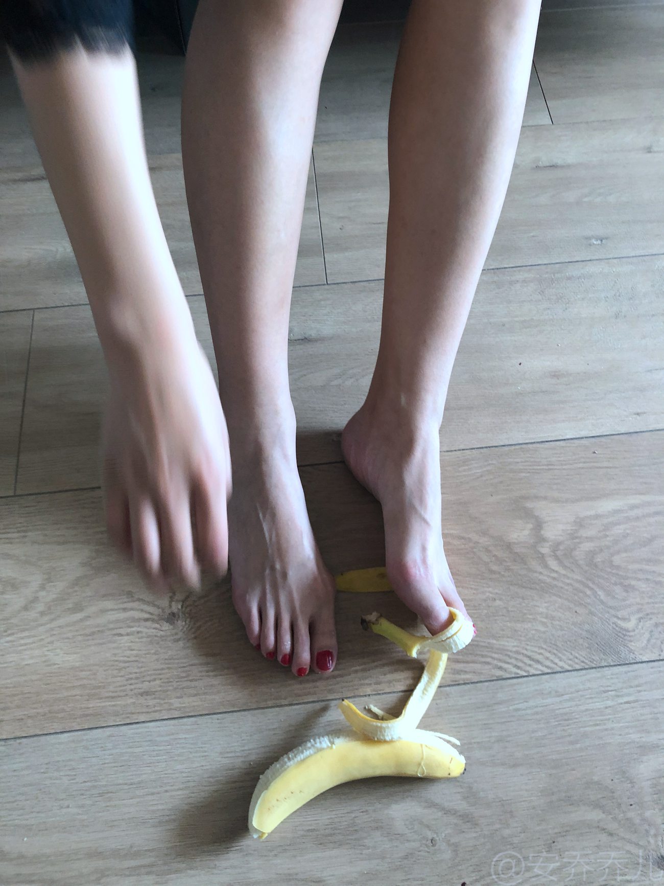 图片[29]-安乔乔儿(Nia乔乔) 踩香蕉[134P] – 速更版-美库