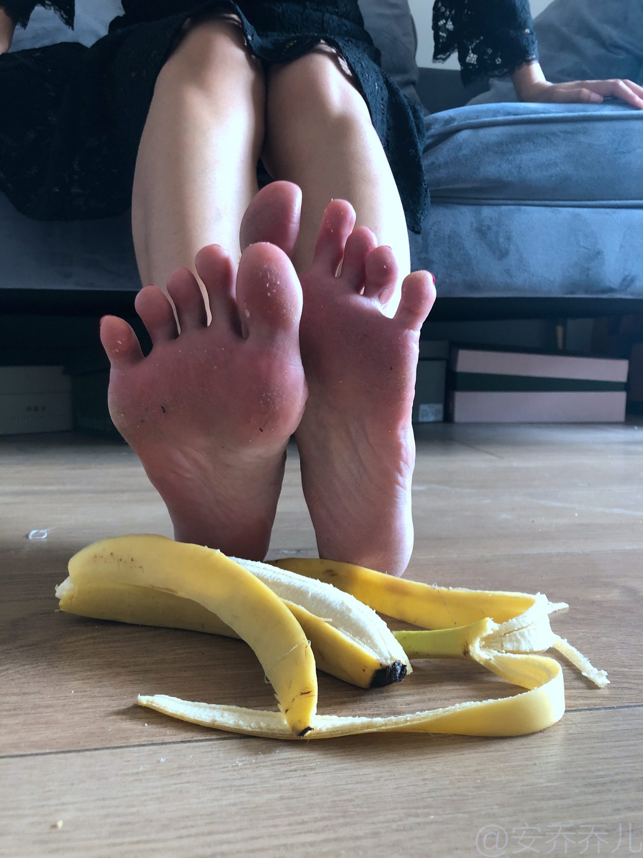 图片[36]-安乔乔儿(Nia乔乔) 踩香蕉[134P] – 速更版-美库