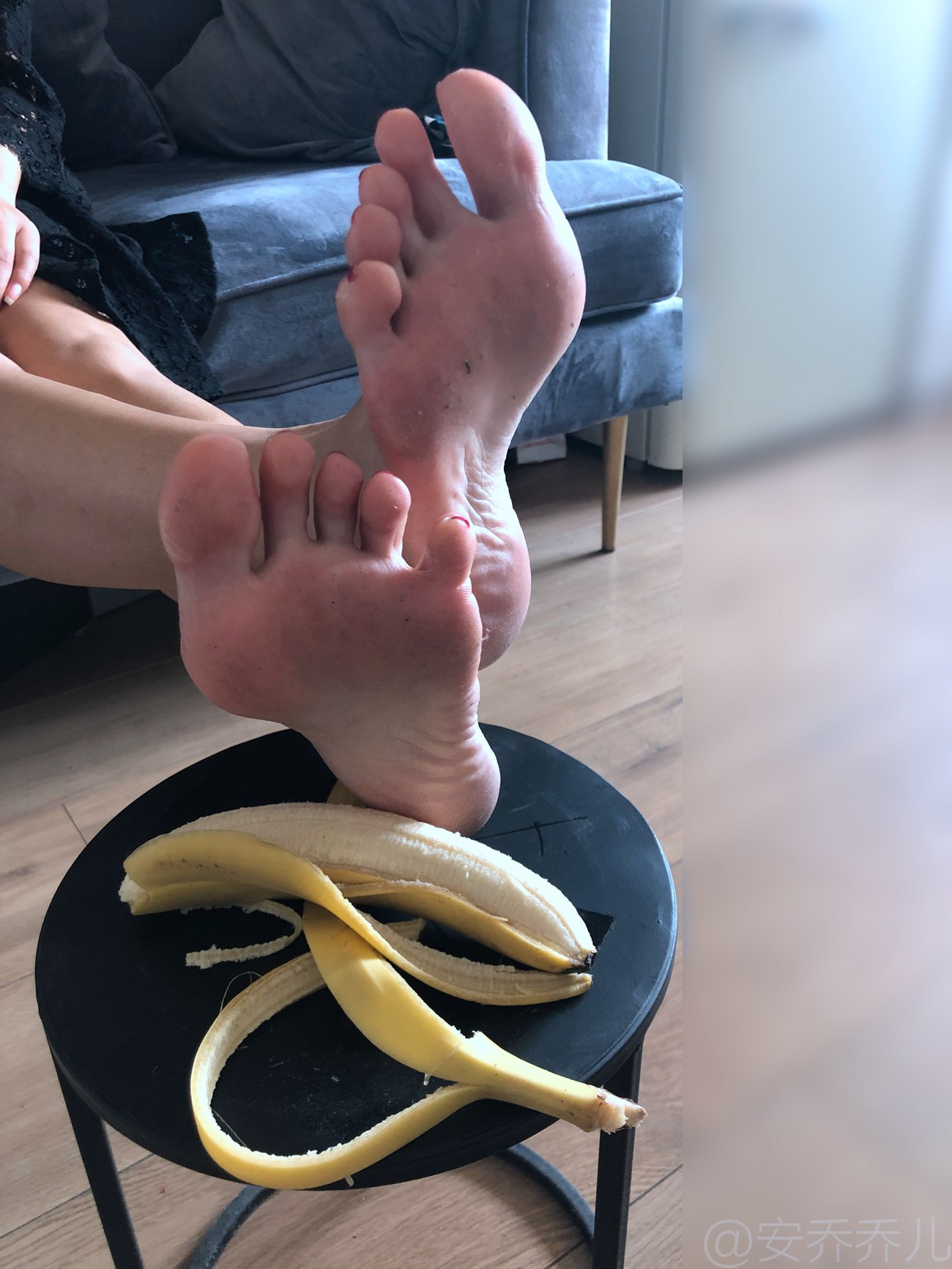 图片[37]-安乔乔儿(Nia乔乔) 踩香蕉[134P] – 速更版-美库