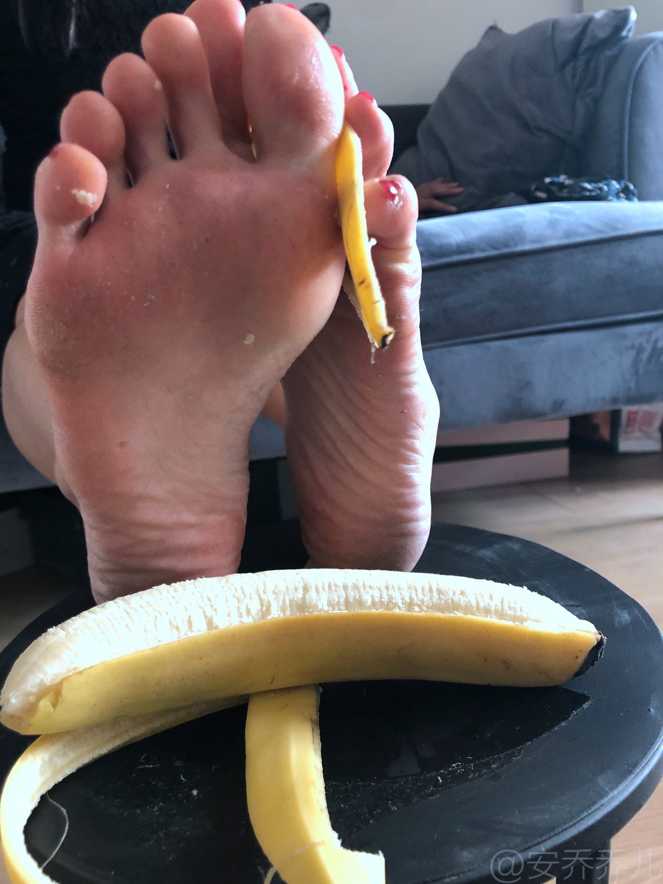 图片[52]-安乔乔儿(Nia乔乔) 踩香蕉[134P] – 速更版-美库