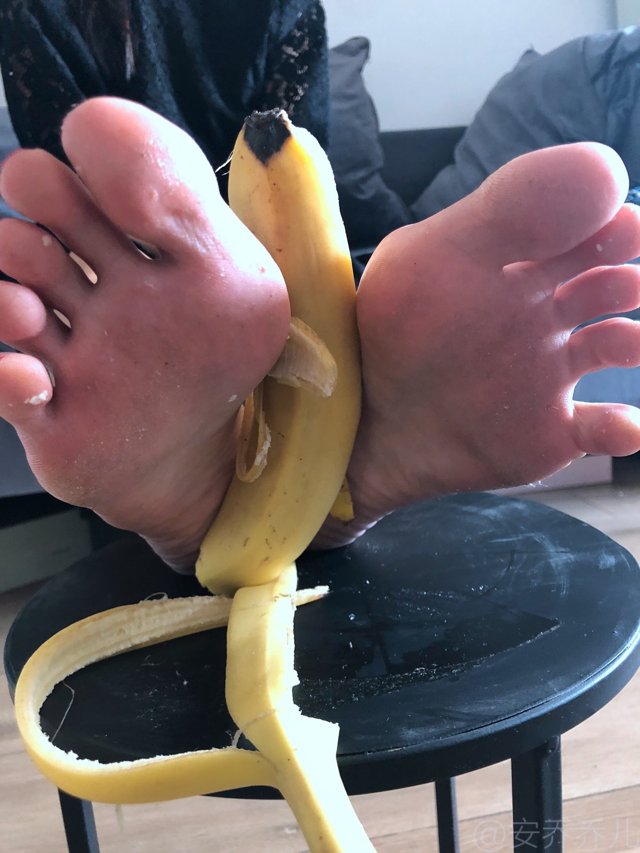 图片[57]-安乔乔儿(Nia乔乔) 踩香蕉[134P] – 速更版-美库