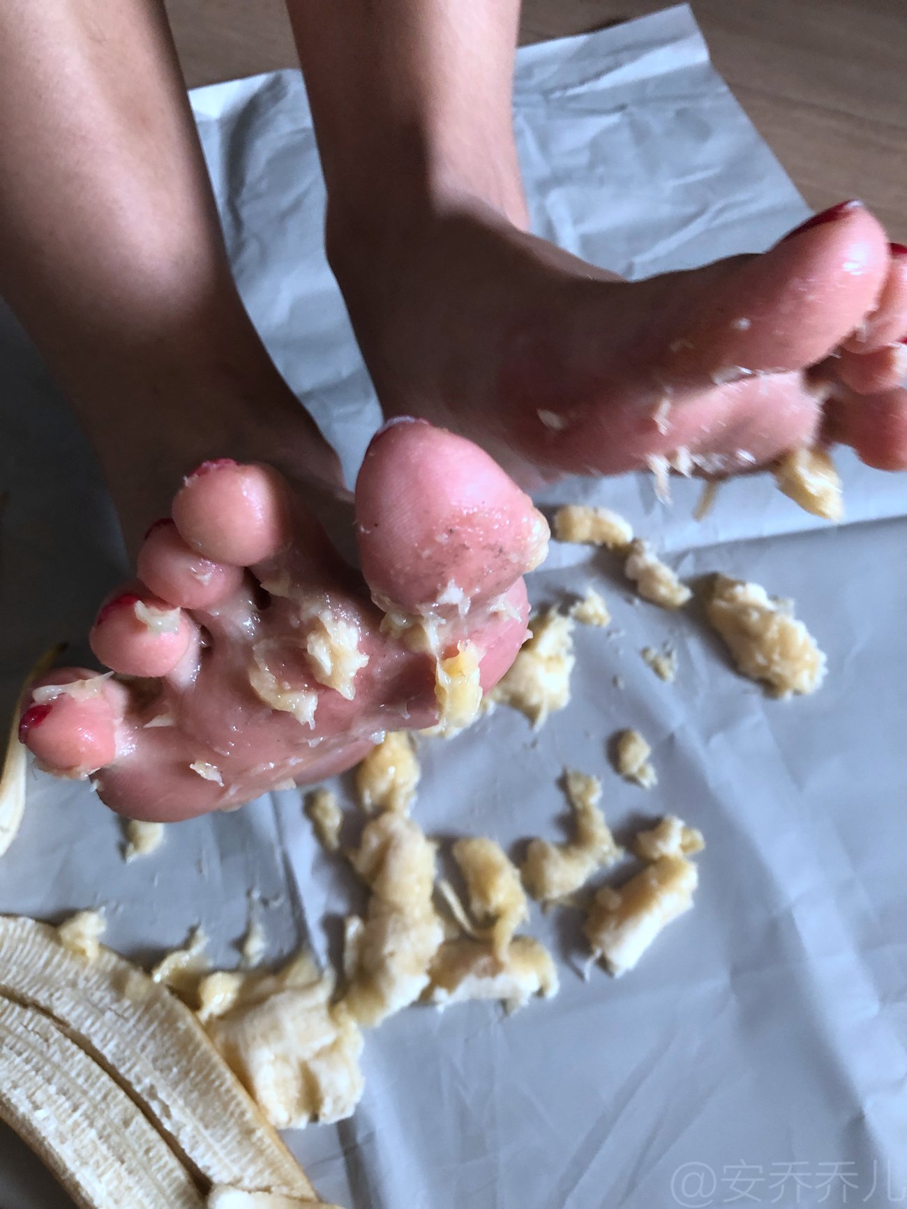 图片[90]-安乔乔儿(Nia乔乔) 踩香蕉[134P] – 速更版-美库