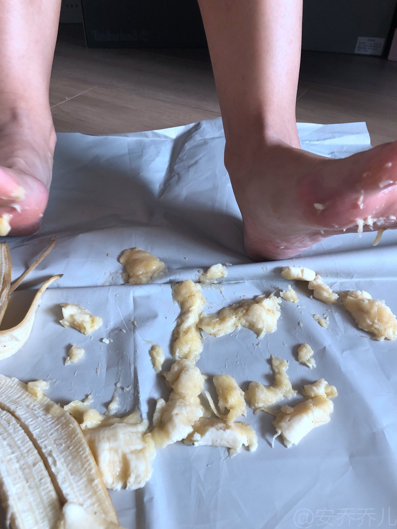 图片[91]-安乔乔儿(Nia乔乔) 踩香蕉[134P] – 速更版-美库