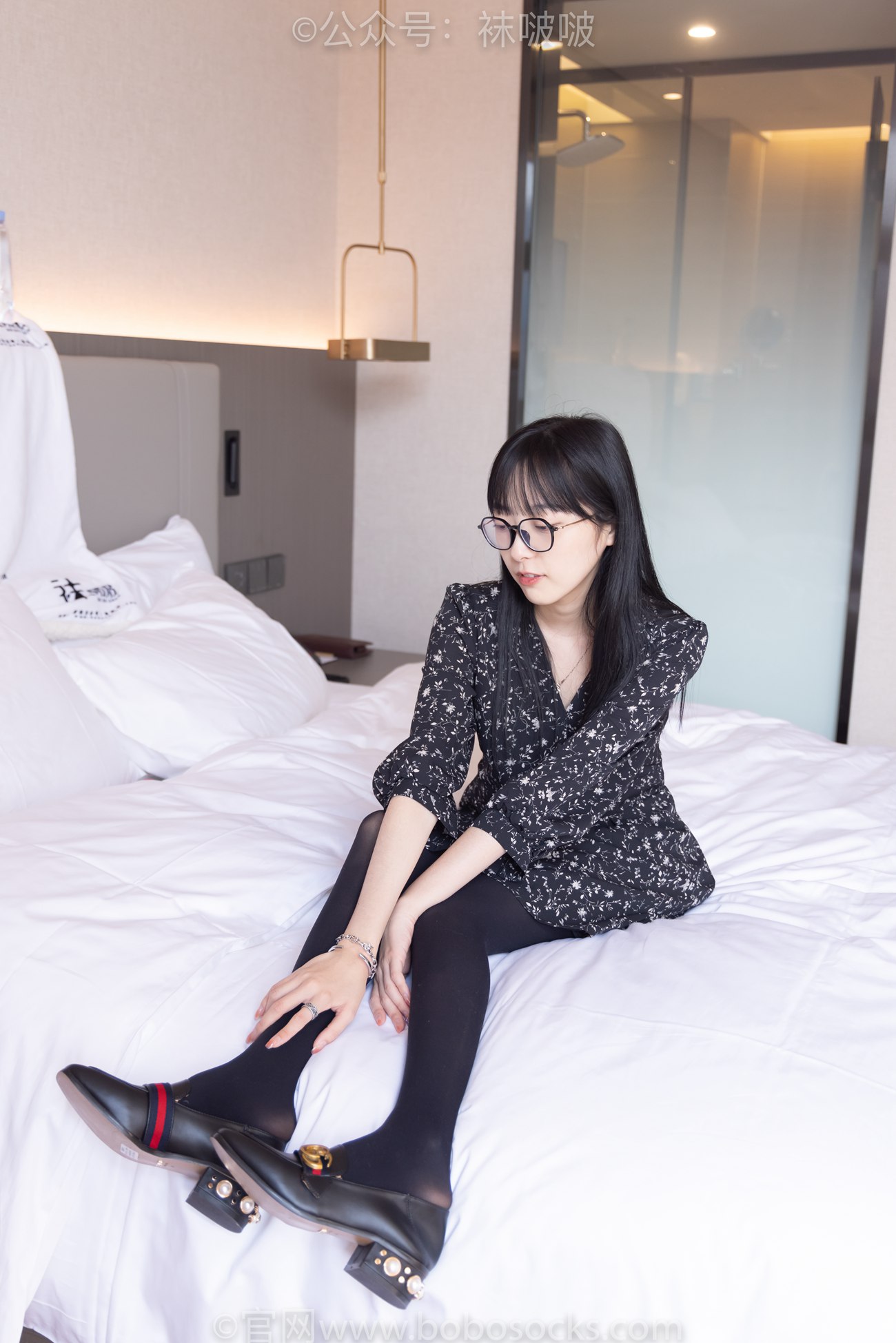 图片[33]-[BoBoSocks袜啵啵]NO.064 稚予-平底鞋、厚黑丝[137P] – 速更版-美库