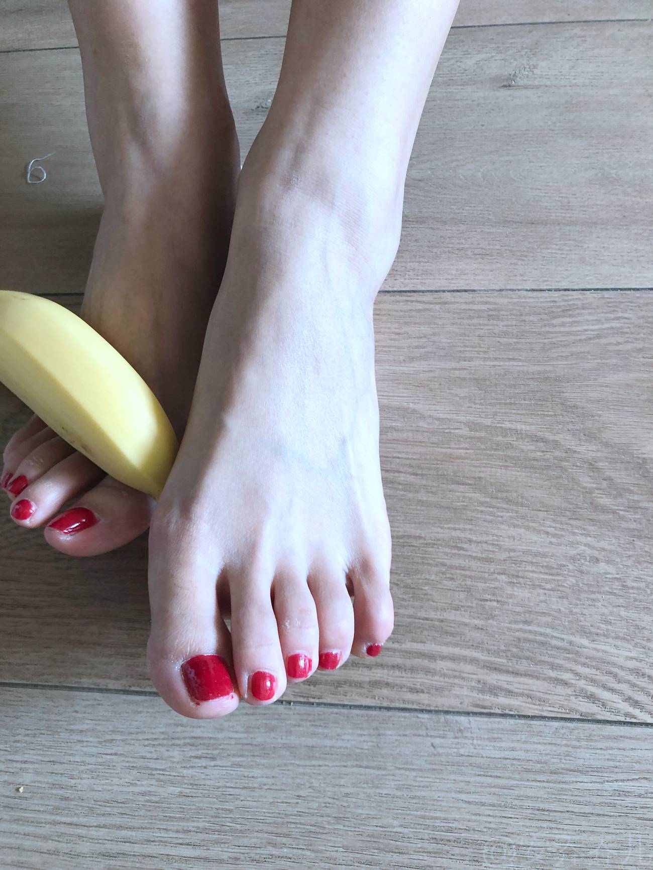 图片[134]-安乔乔儿(Nia乔乔) 踩香蕉[134P] – 速更版-美库