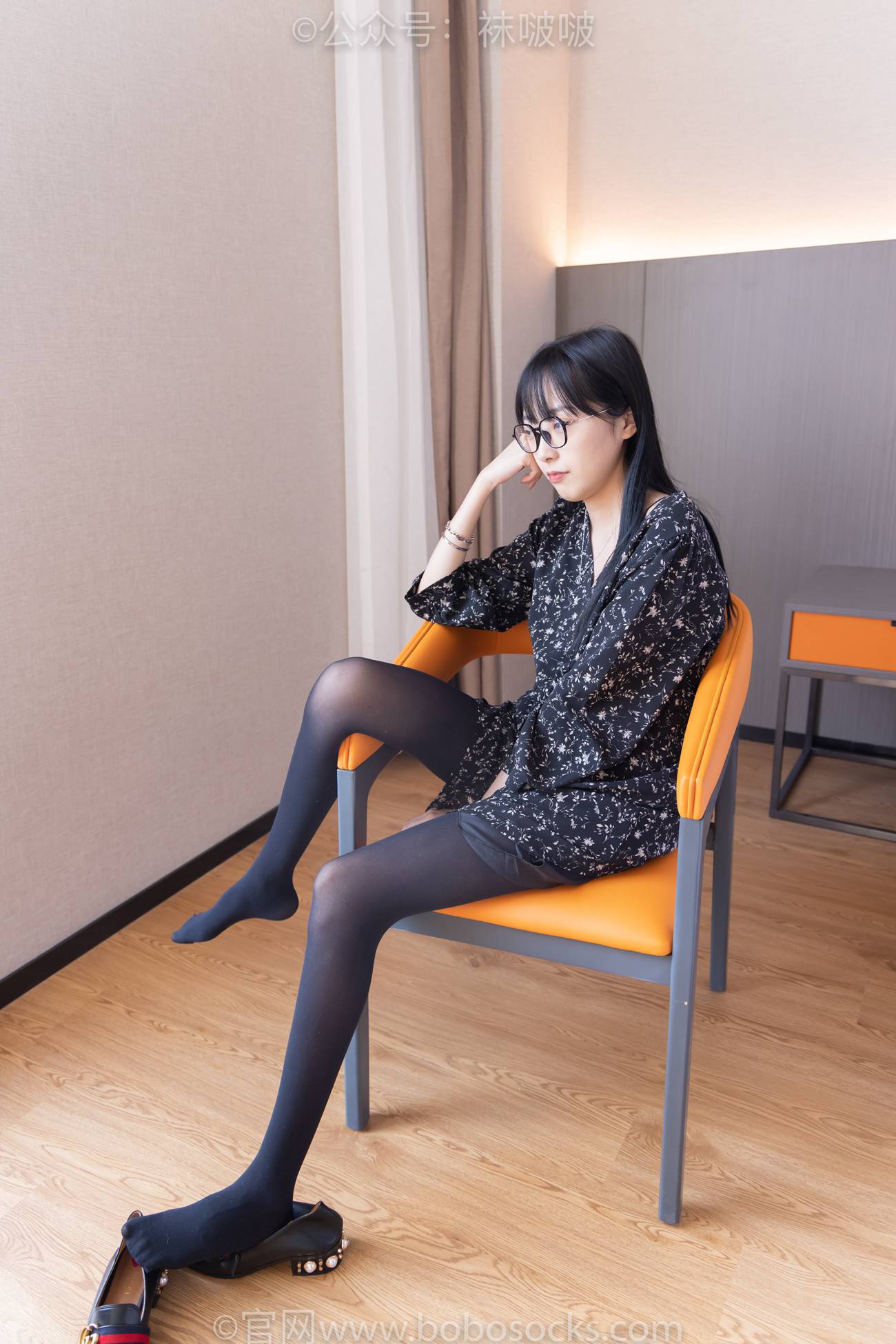 图片[110]-[BoBoSocks袜啵啵]NO.064 稚予-平底鞋、厚黑丝[137P] – 速更版-美库