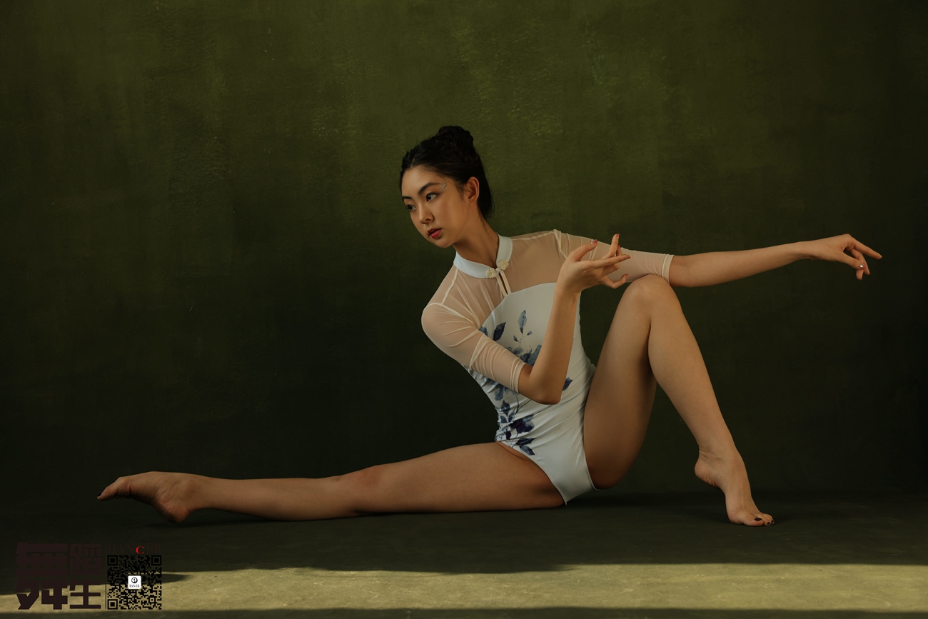 图片[38]-[GALLI嘉丽]舞蹈生日记 106 – 画[46P] – 速更版-美库