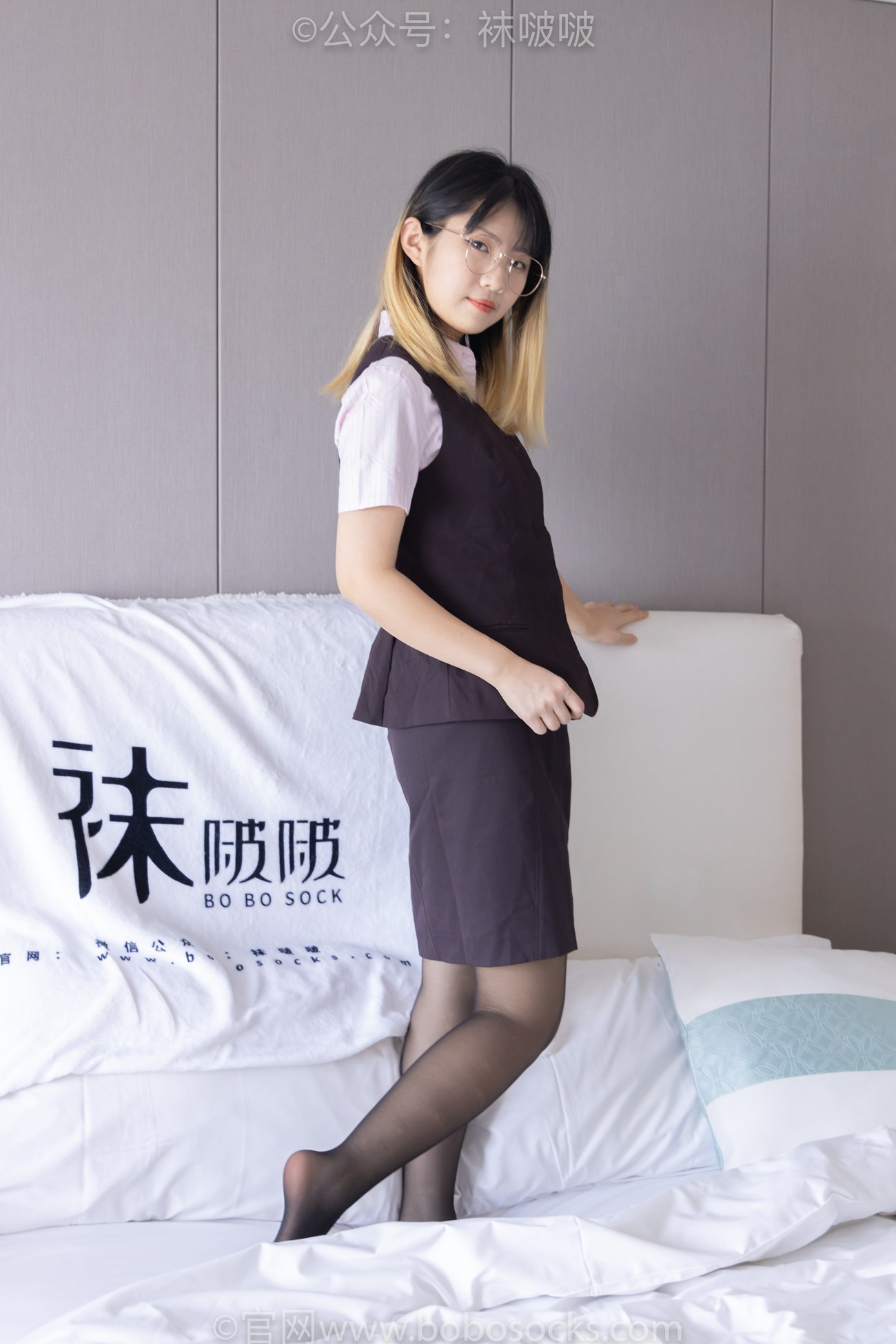 图片[111]-[BoBoSocks袜啵啵]NO.065 砂糖-招行制服、高跟鞋、黑丝[140P] – 速更版-美库