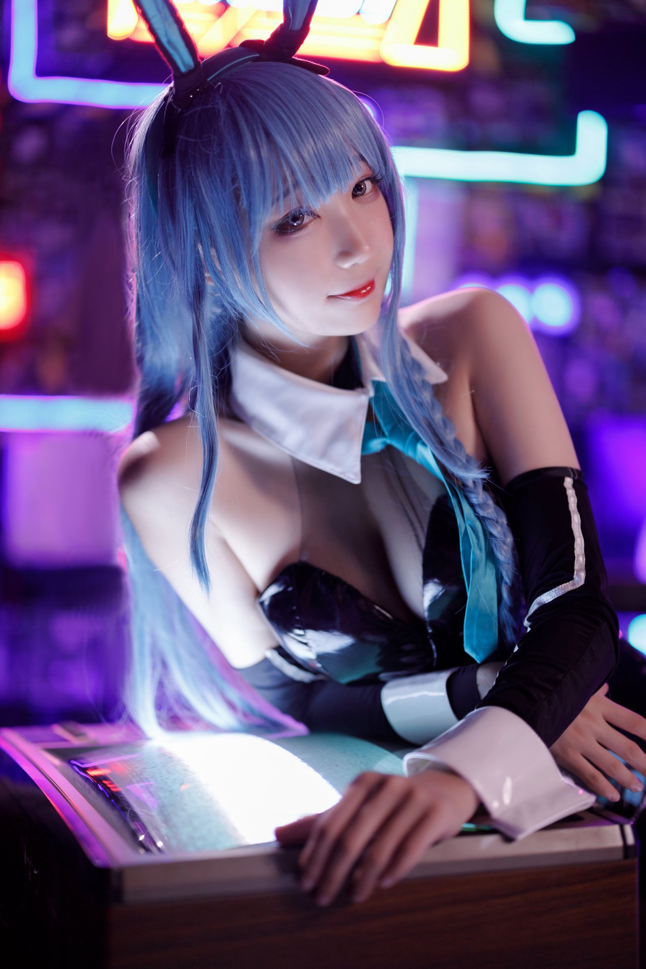 图片[25]-周叽是可爱兔兔 – 树城兔女郎 [28P] – 速更版-美库