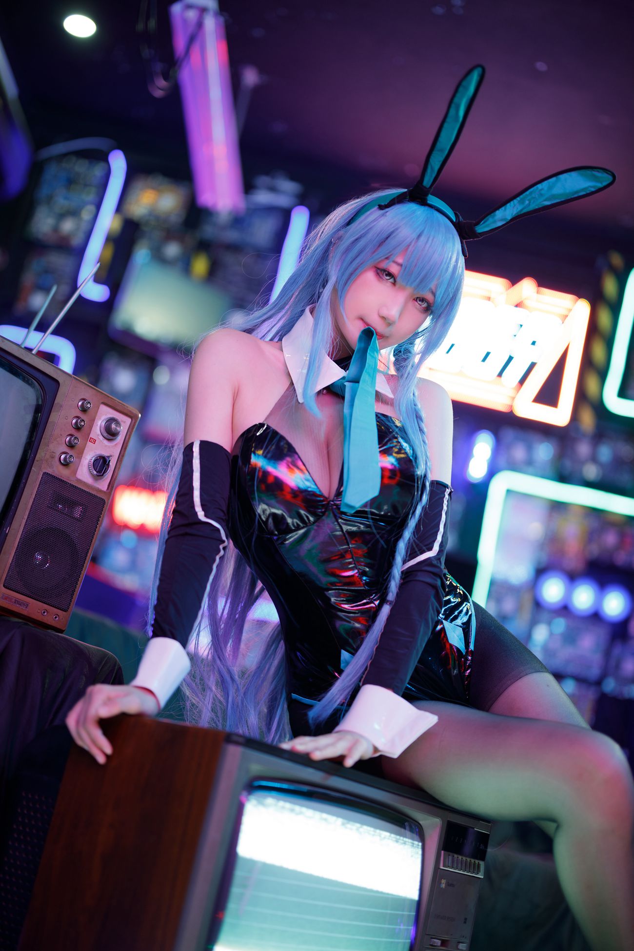 图片[29]-周叽是可爱兔兔 – 树城兔女郎 [28P] – 速更版-美库