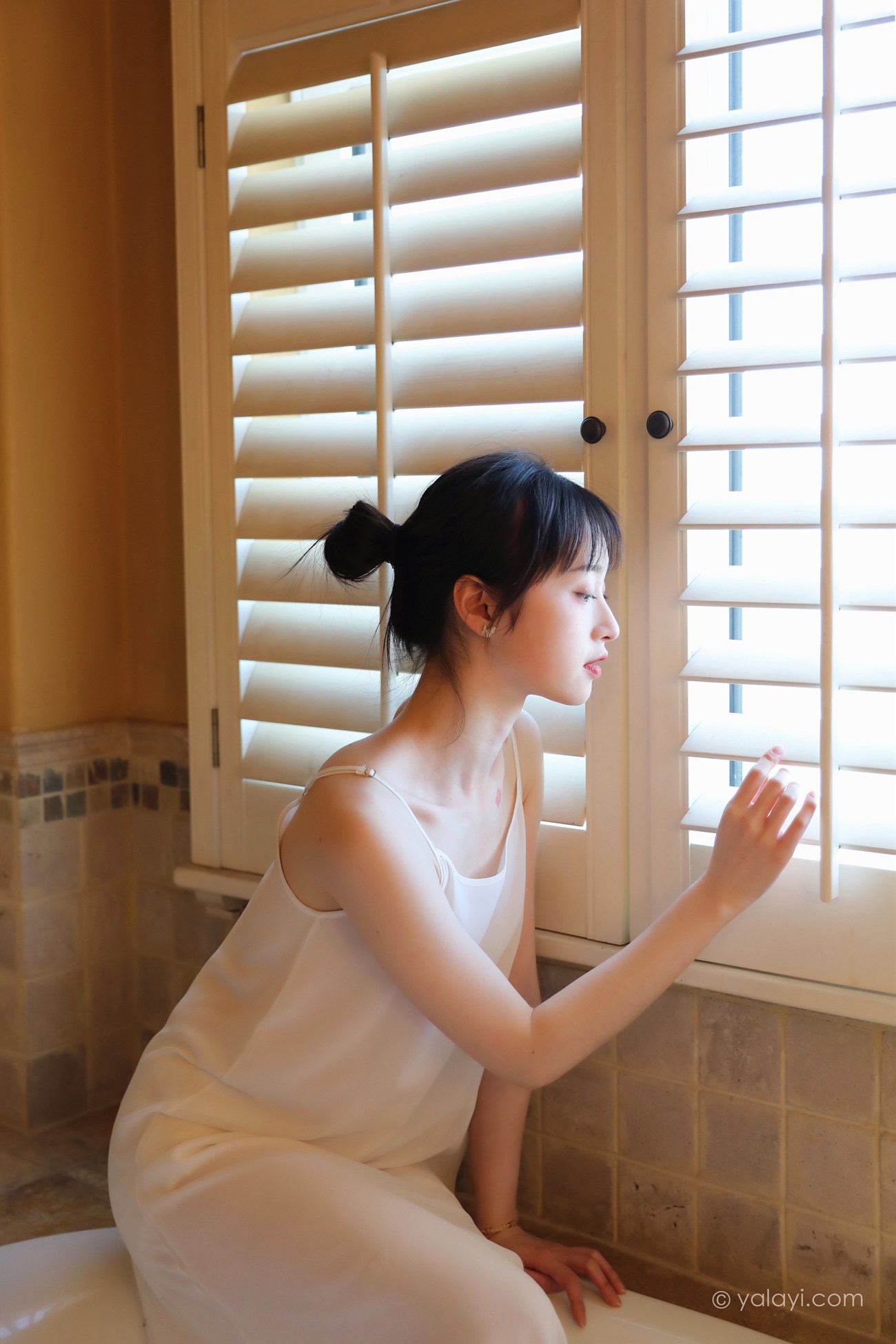 图片[24]-[YALAYI雅拉伊] 2022.05.20 NO.933 不是风景 京京 [39P] – 速更版-美库