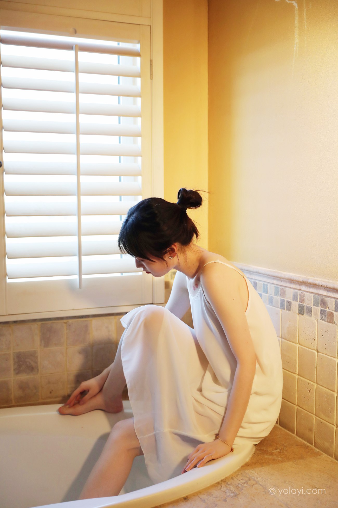 图片[35]-[YALAYI雅拉伊] 2022.05.20 NO.933 不是风景 京京 [39P] – 速更版-美库