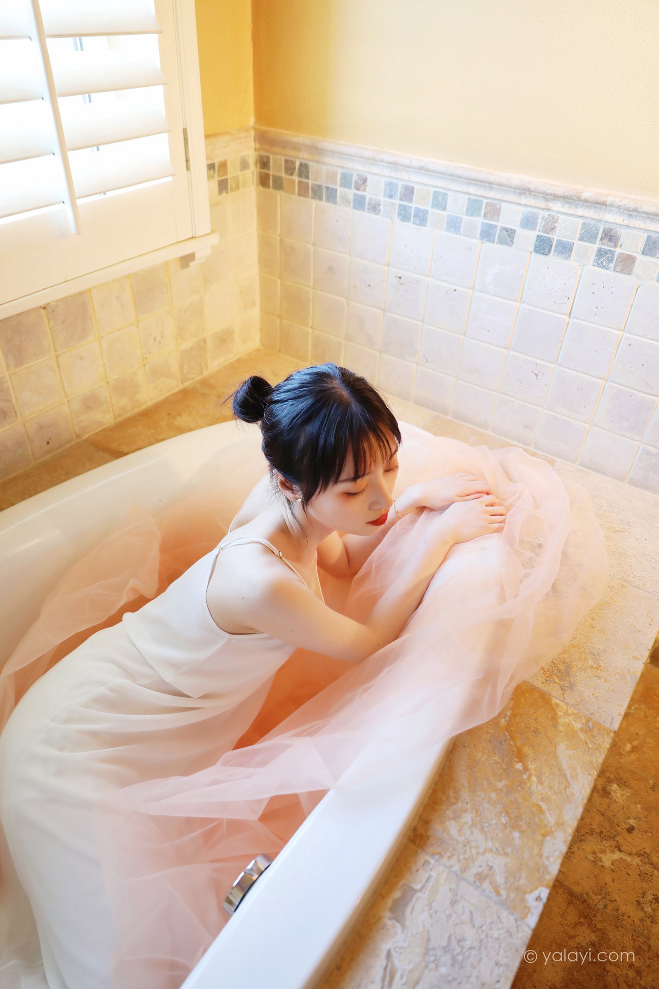 图片[38]-[YALAYI雅拉伊] 2022.05.20 NO.933 不是风景 京京 [39P] – 速更版-美库