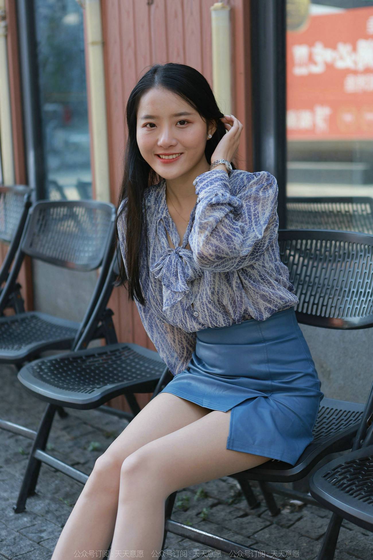 图片[64]-[IESS异思趣向] 2022.02.02 丝享家995：婉萍《油亮蓝色短裙》[95P] – 速更版-美库