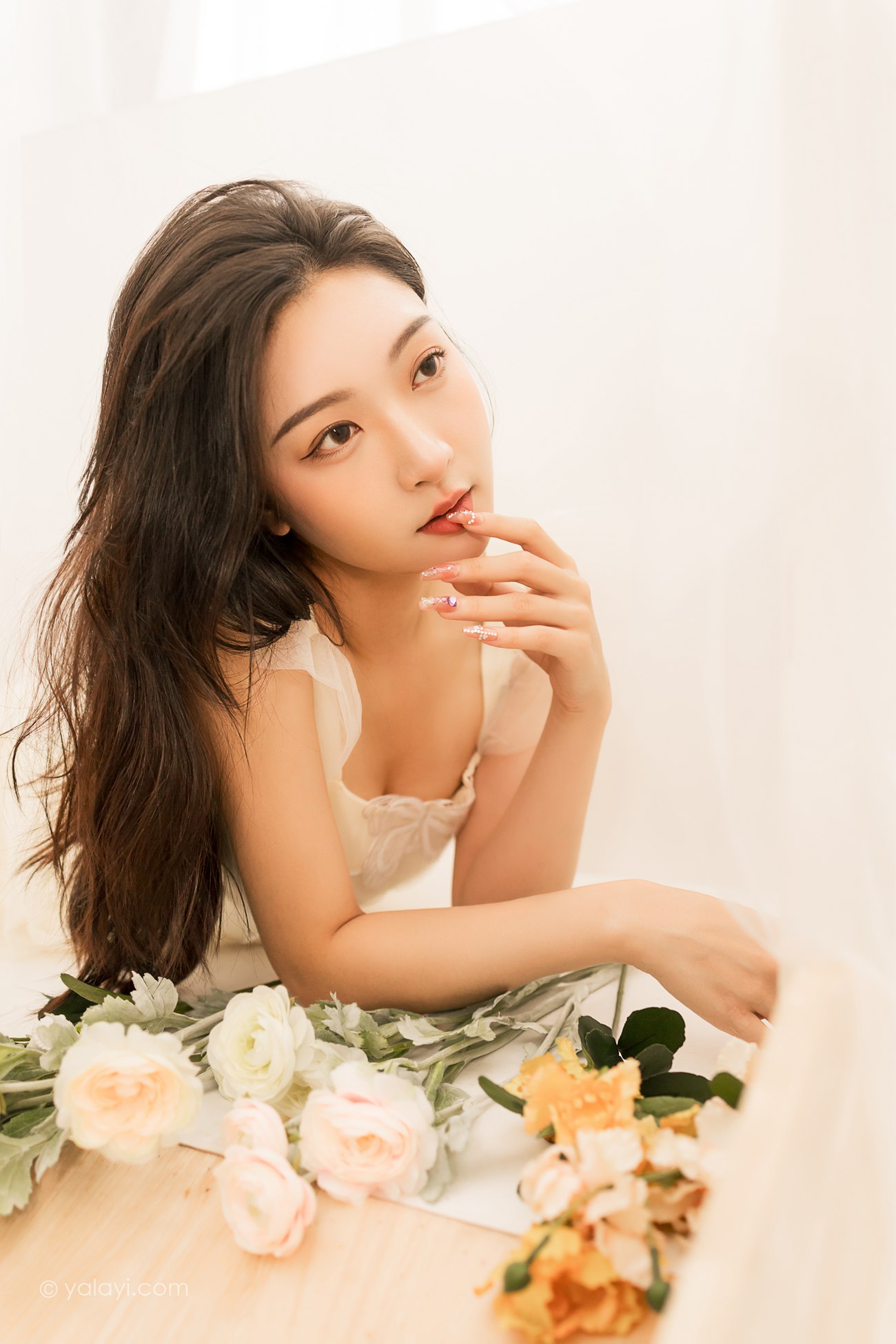 图片[19]-[YALAYI雅拉伊] 2022.05.25 NO.935 你别太迷人 徐小云[47P] – 速更版-美库