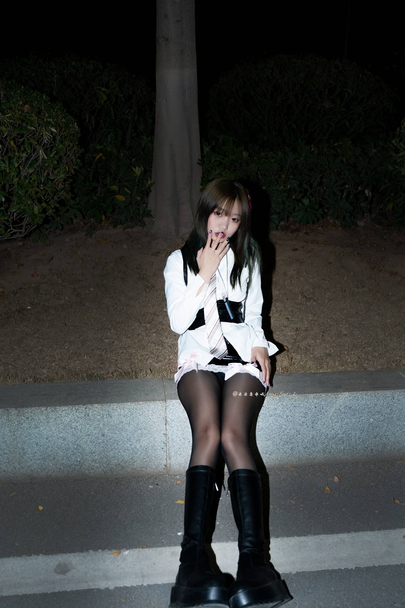 图片[11]-动漫博主 柒柒要乖哦 – 车内1 [24P] – 速更版-美库