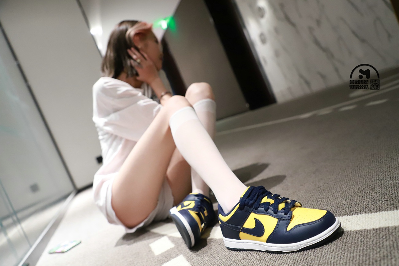 图片[10]-[誉铭传媒]袜足摄影 2021年 NO.039期[100P] – 速更版-美库