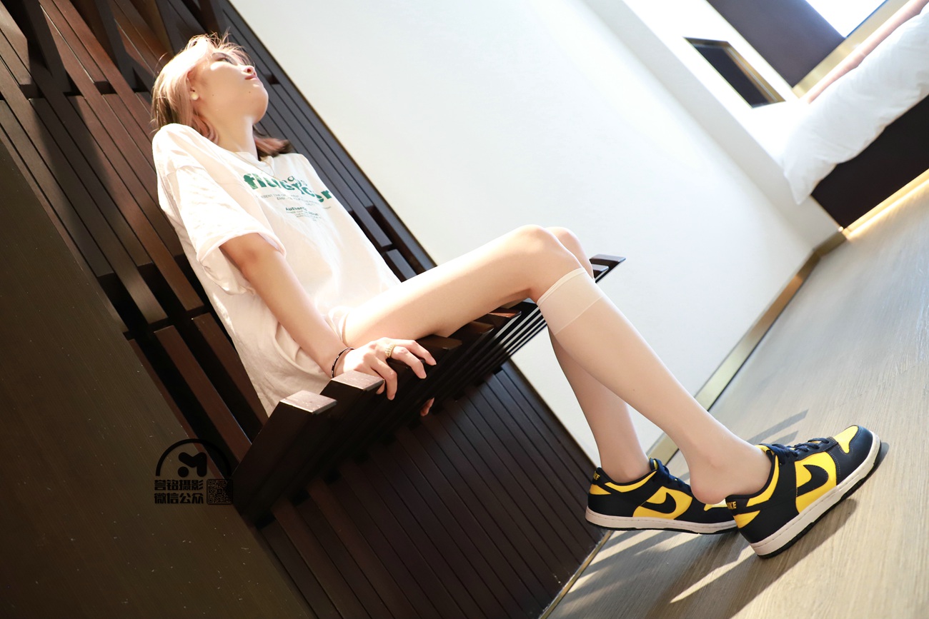 图片[23]-[誉铭传媒]袜足摄影 2021年 NO.039期[100P] – 速更版-美库