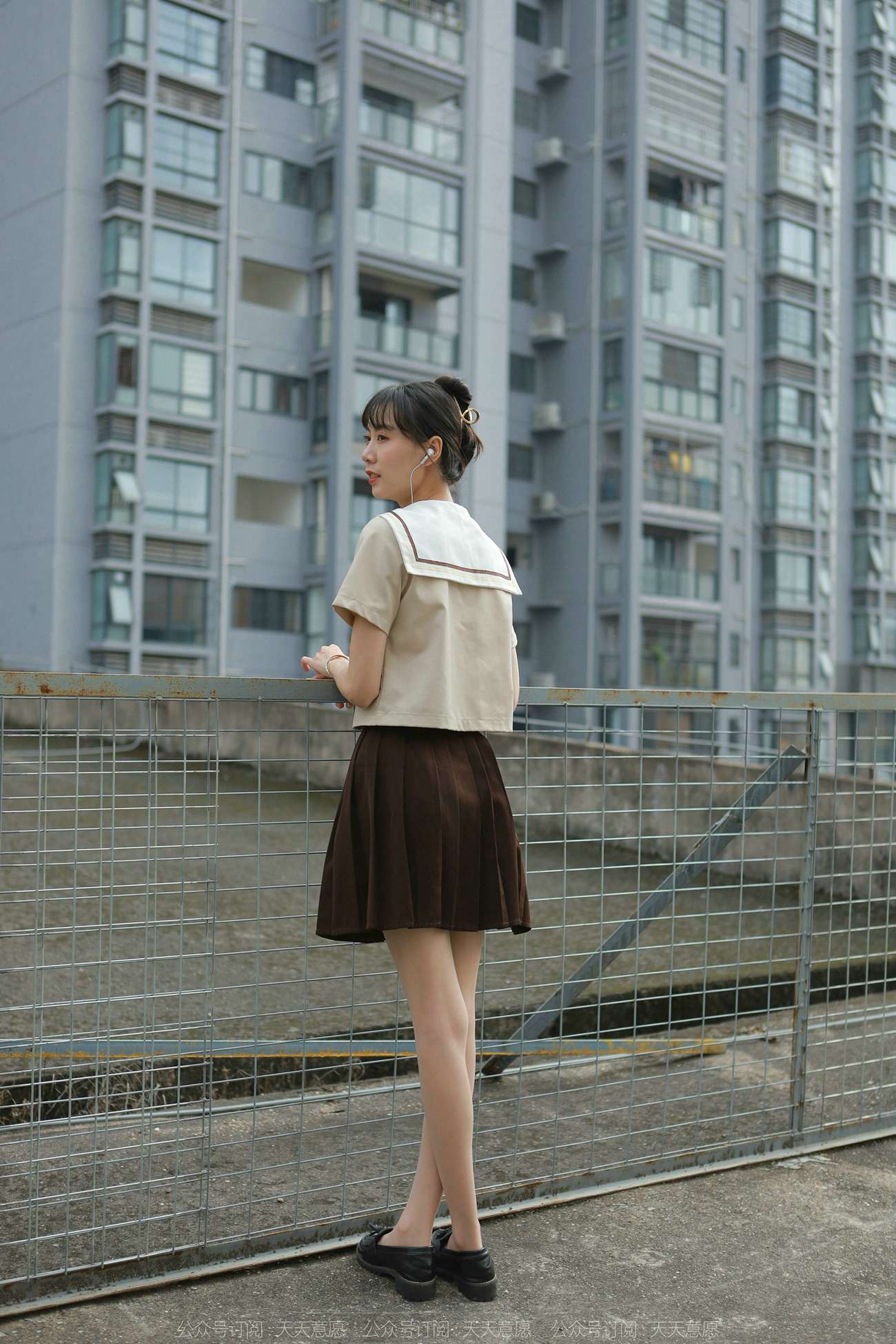 图片[13]-[IESS异思趣向] 2022.02.08 丝享家999：团团《网易云长腿少女》[89P] – 速更版-美库