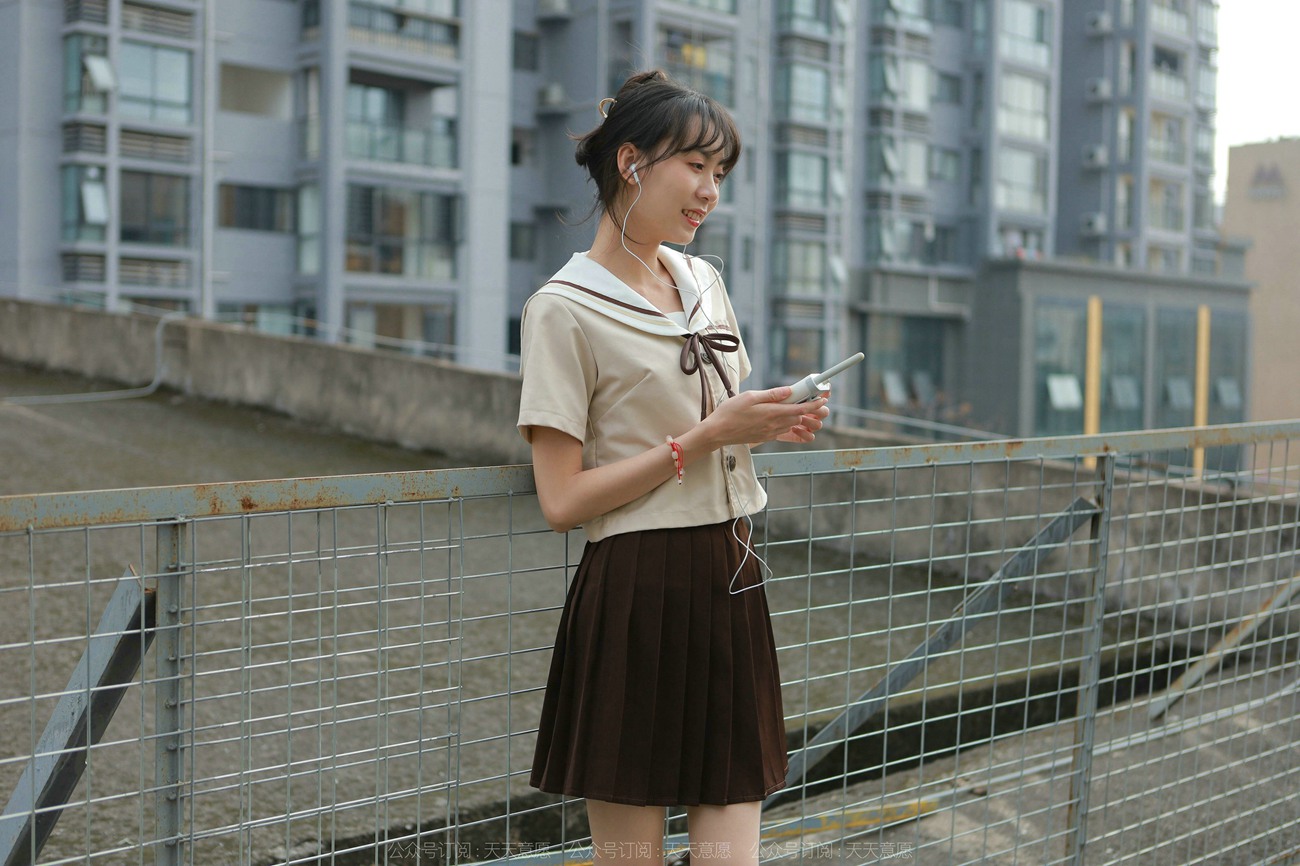 图片[14]-[IESS异思趣向] 2022.02.08 丝享家999：团团《网易云长腿少女》[89P] – 速更版-美库