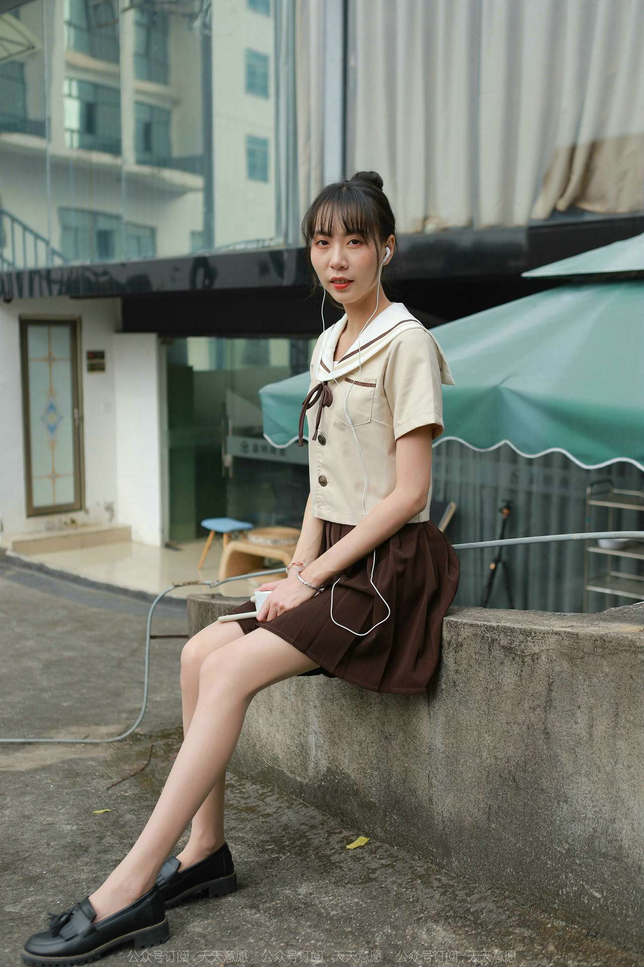 图片[29]-[IESS异思趣向] 2022.02.08 丝享家999：团团《网易云长腿少女》[89P] – 速更版-美库