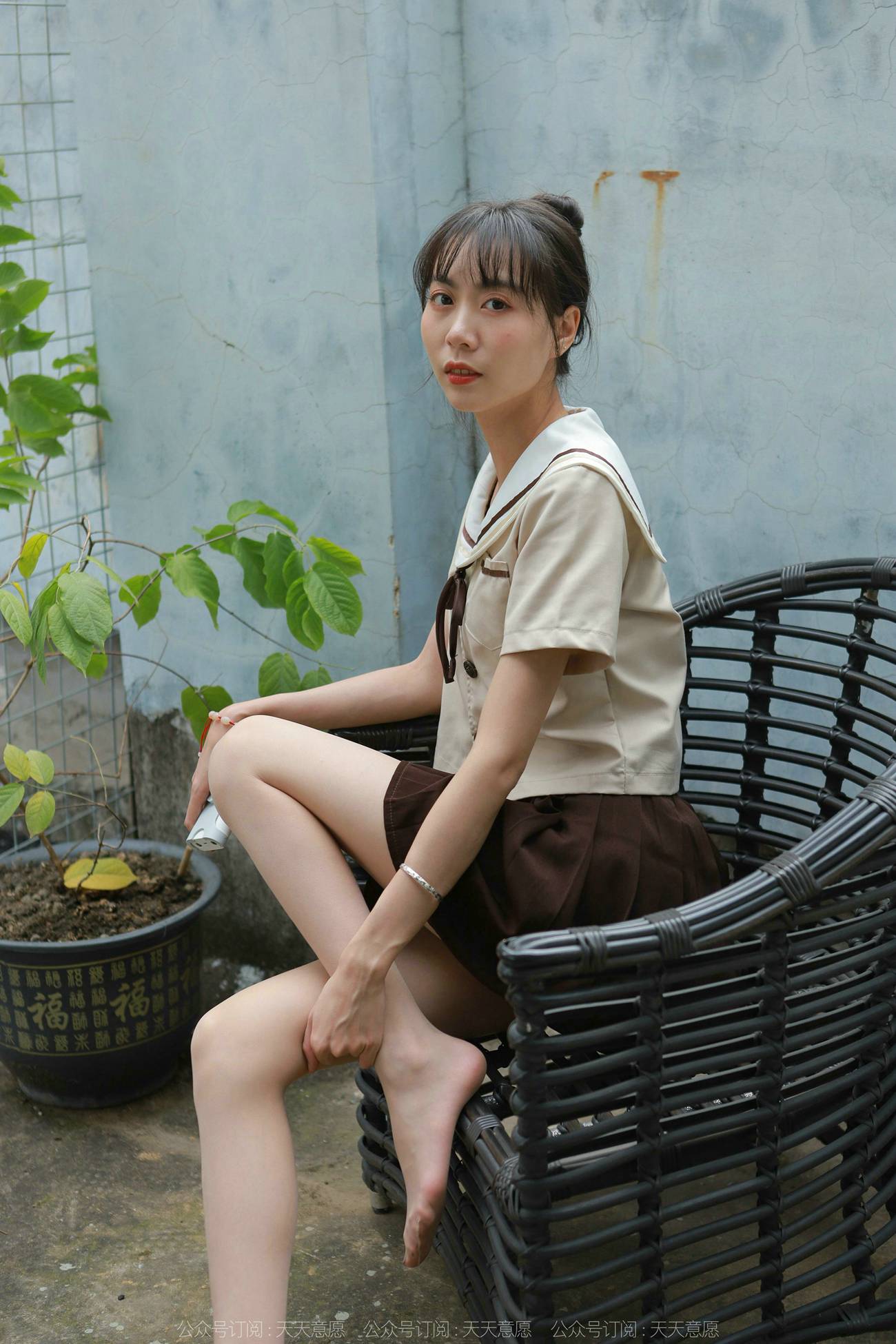 图片[81]-[IESS异思趣向] 2022.02.08 丝享家999：团团《网易云长腿少女》[89P] – 速更版-美库