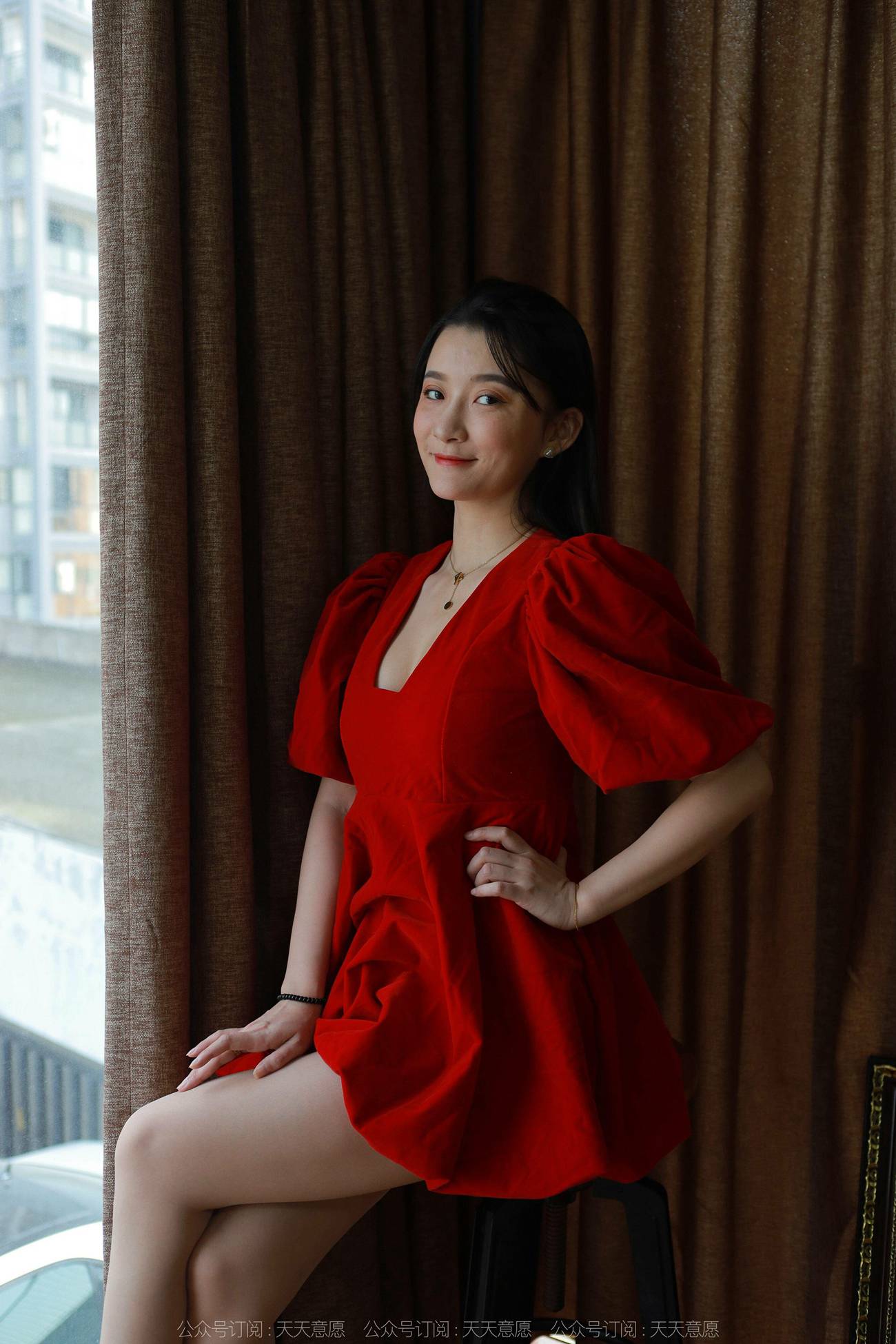 图片[21]-[IESS异思趣向] 2022.02.10 丝享家1001：秋秋《跨年夜性感红裙》[91P] – 速更版-美库